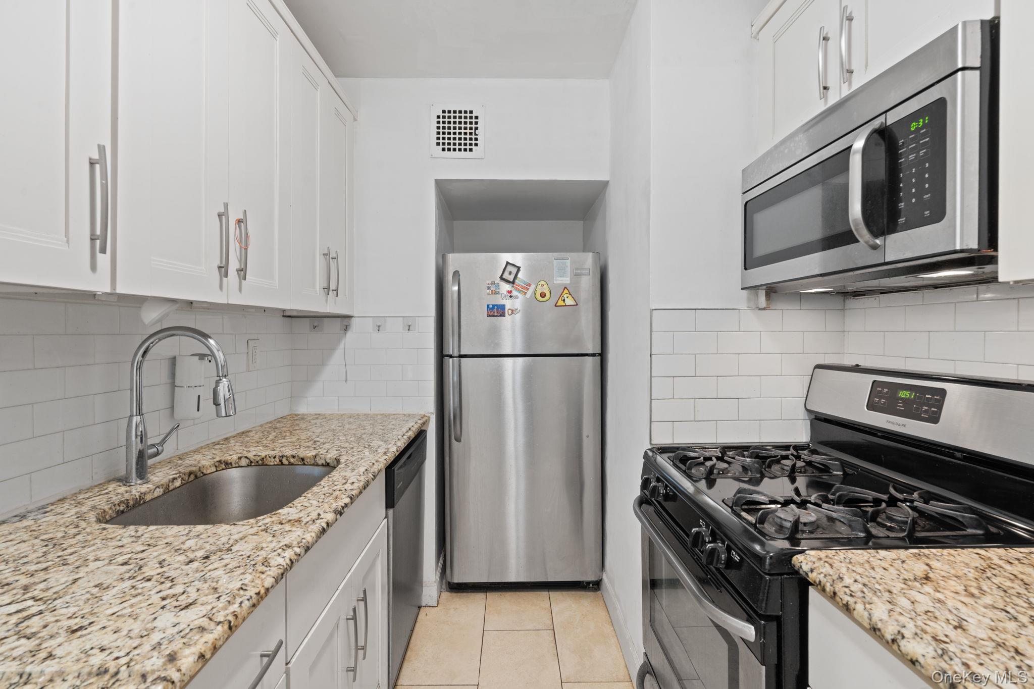 Homes for sale in New York, NY | 139-15 83Rd Ave, New York, NY 11238