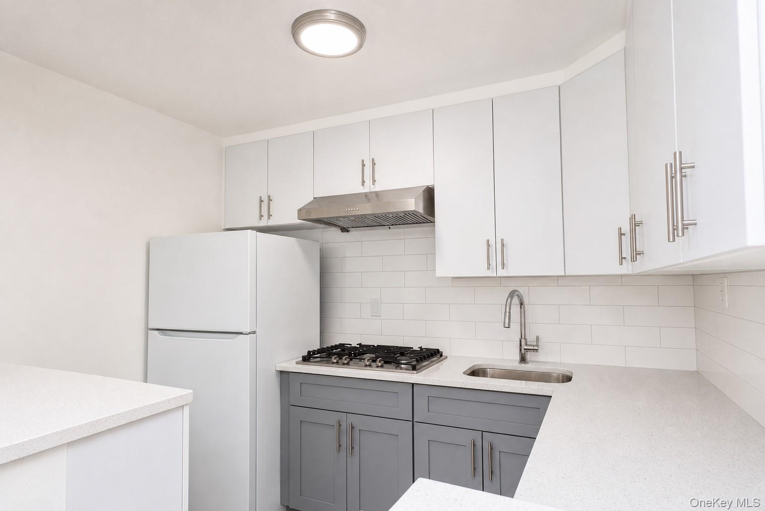 3rd image of 42-26 81St St, New York, NY 11373