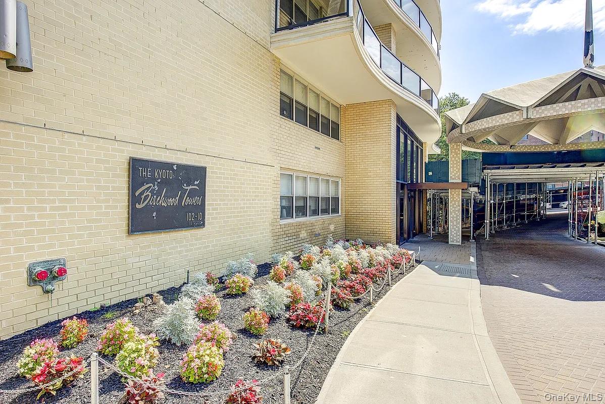 3rd image of 102-10 66Th Rd #7F, Forest Hills, NY 11375 | MLS# 1010718