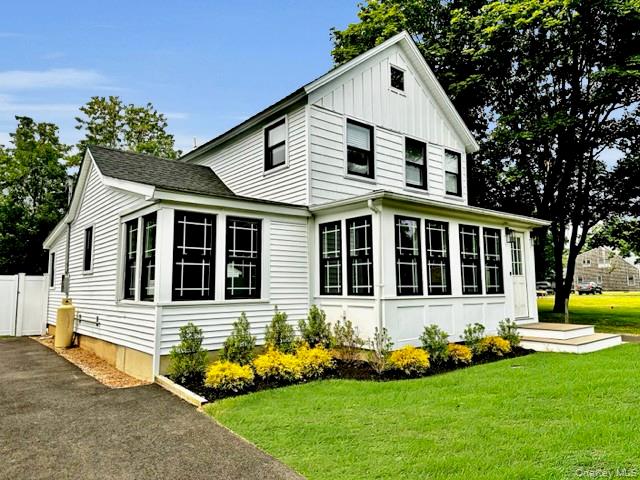Homes for sale in Southold, NY | 275 Sound Rd, Southold, NY 11944 | MLS# 1010914