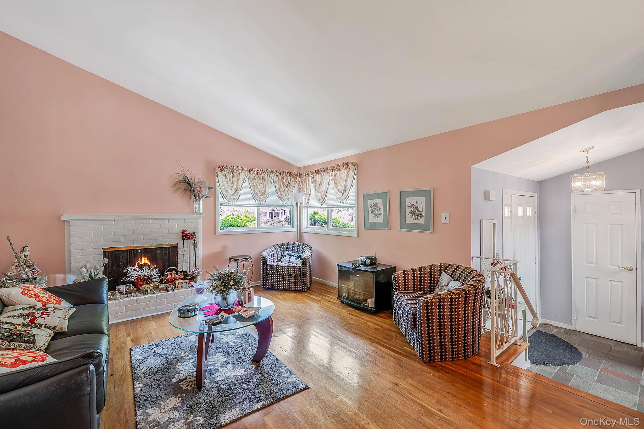 Homes for sale in Huntington, NY | 3 Cedar Crest Dr, Huntington, NY 11746 | MLS# 1011181
