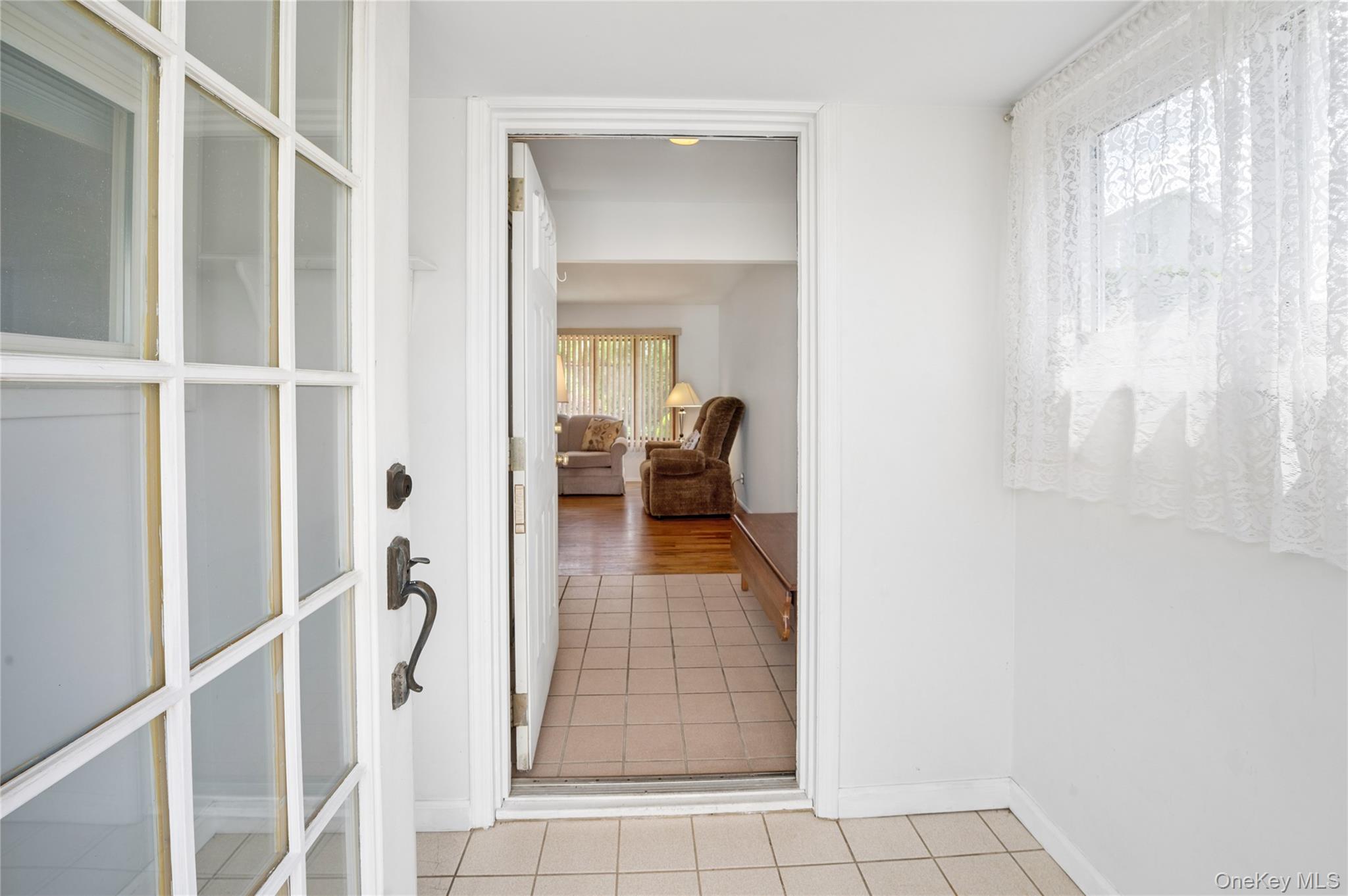 4th image of 50 Hazelton Rd, Yonkers, NY 10710 | MLS# 1011334