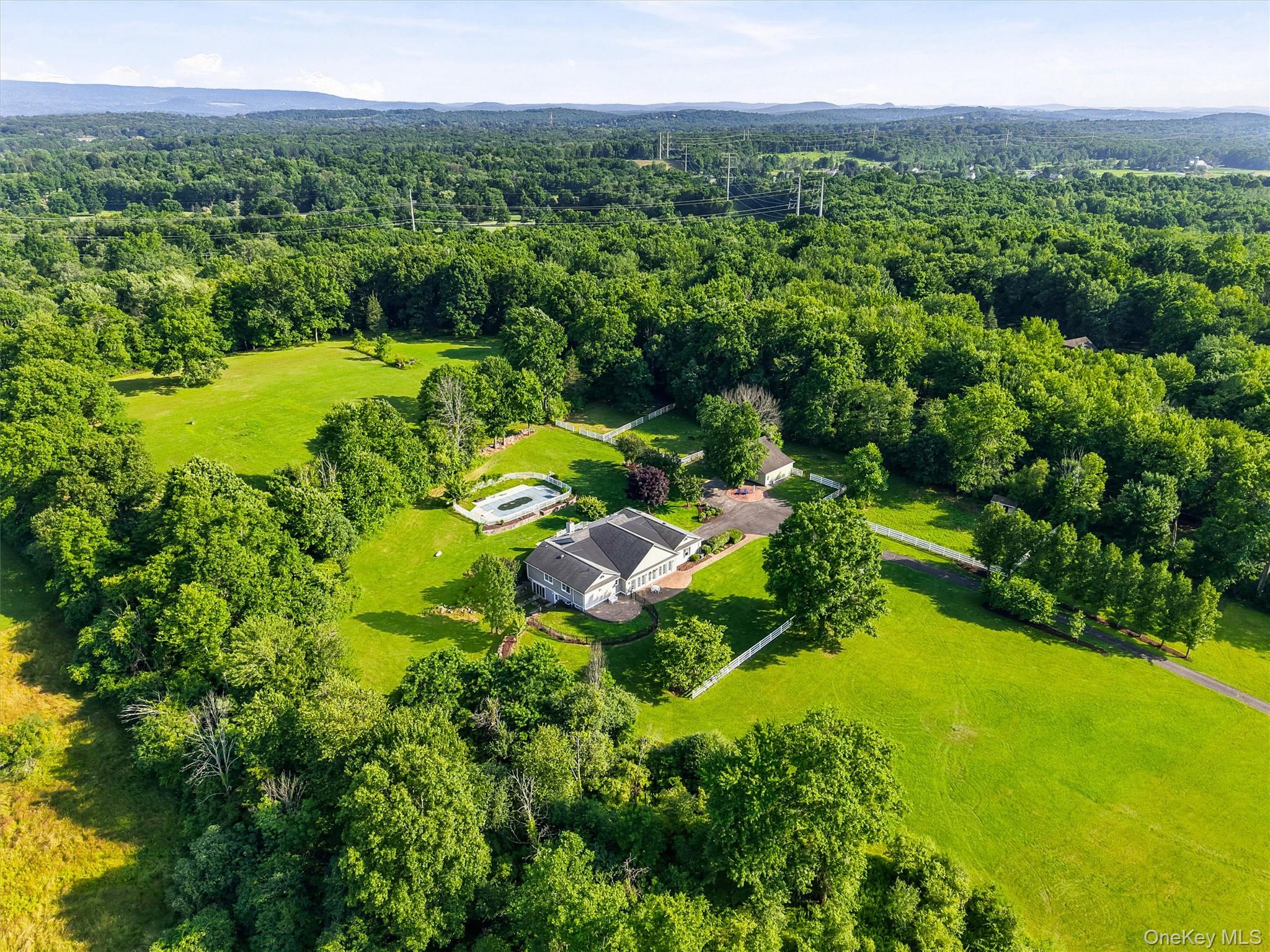 2nd image of 232 Maybrook Rd, Hamptonburgh, NY 10916 | MLS# 1011583