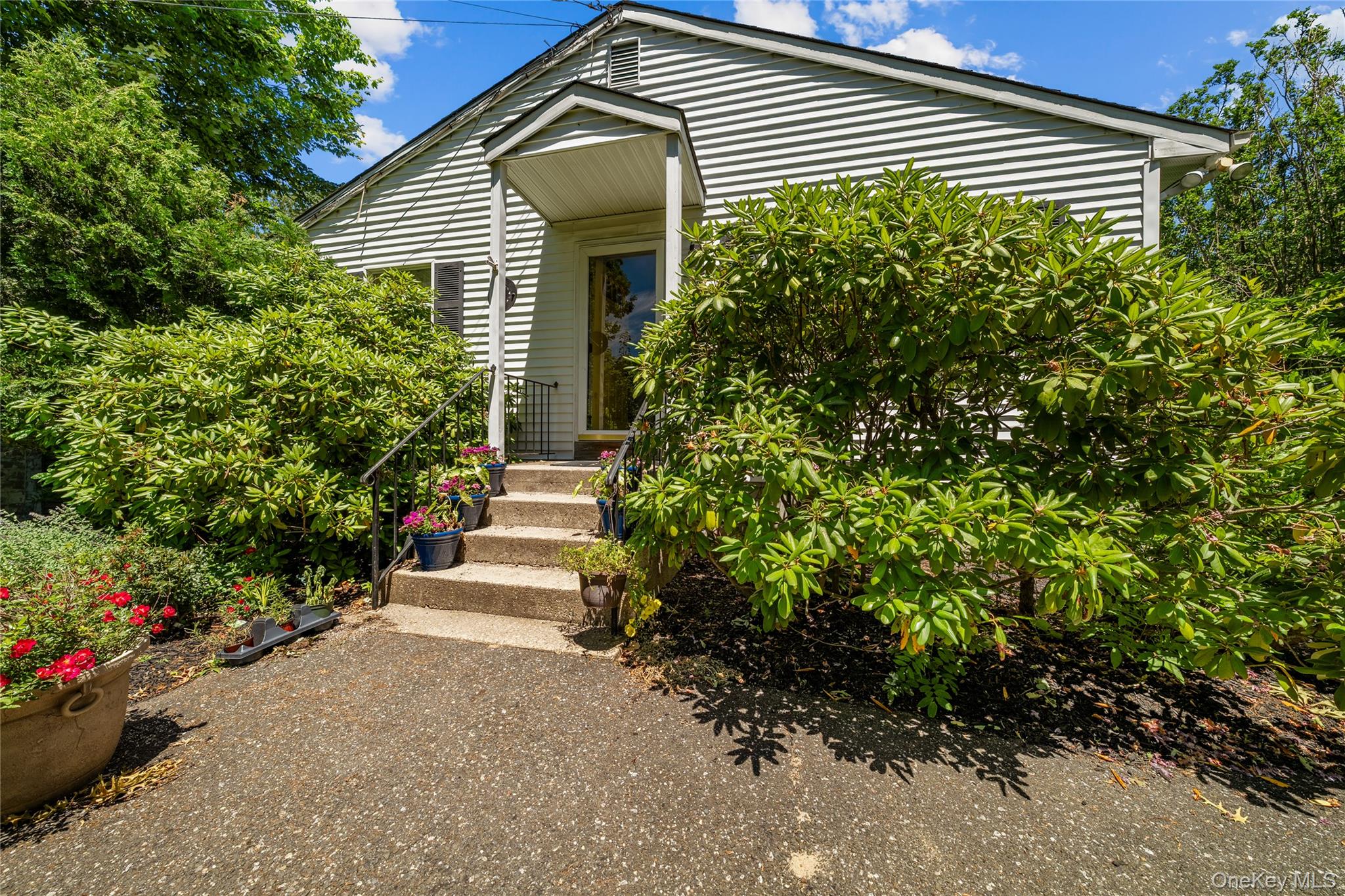 Homes for sale in Brookhaven, NY | 47 Floral Rd, Brookhaven, NY 11778 | MLS# 1011949