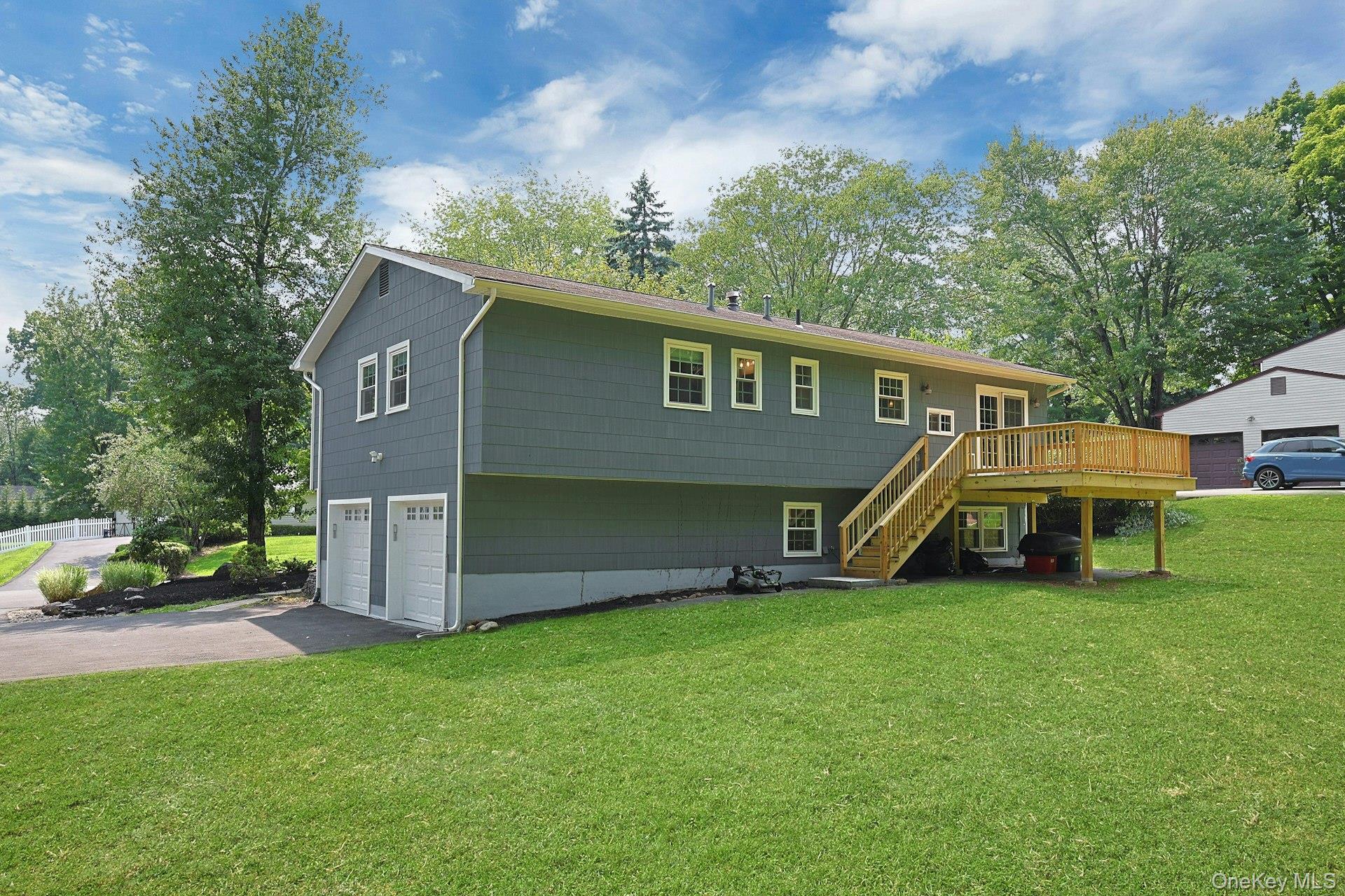 43rd image of 4 Flower Ln, Clarkstown, NY 10989 | MLS# 1012174