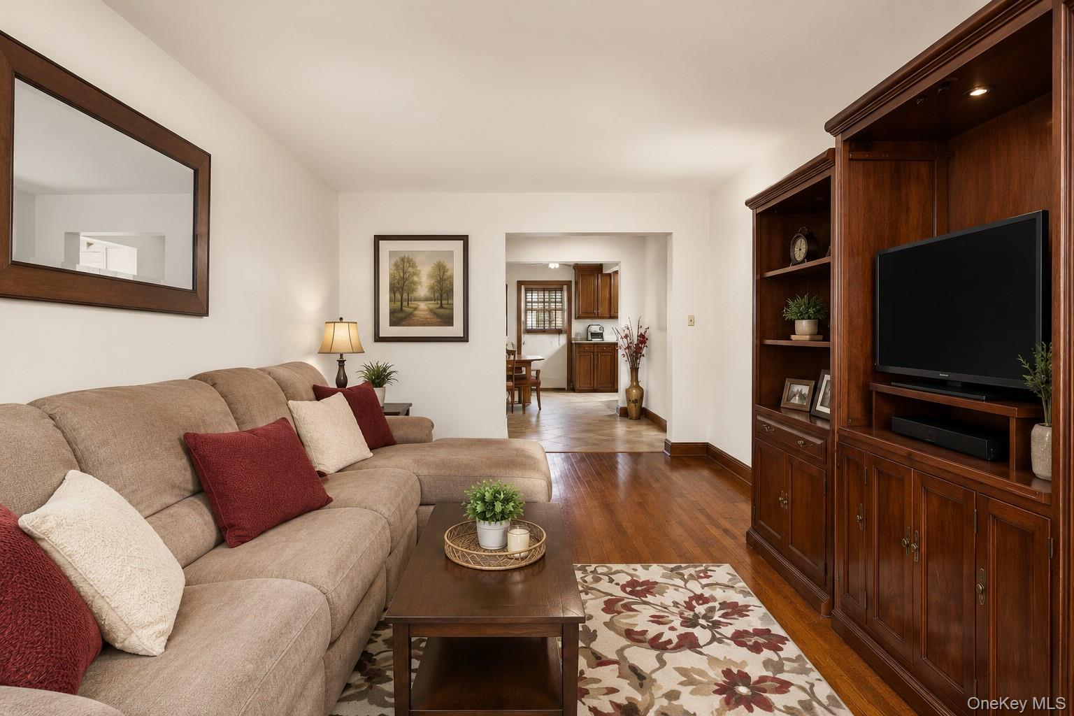 4th image of 15 Leewood #2L, Eastchester, NY 10709 | MLS# 1012246