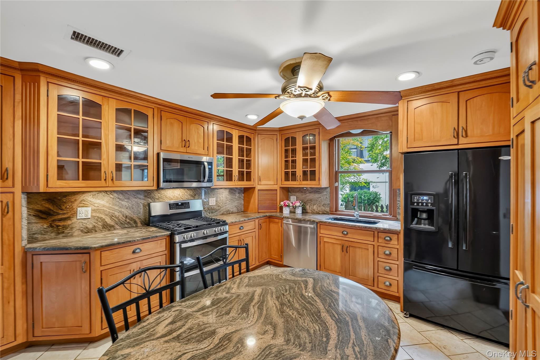 5th image of 67 Topland Rd, White Plains, NY 10605 | MLS# 1012780
