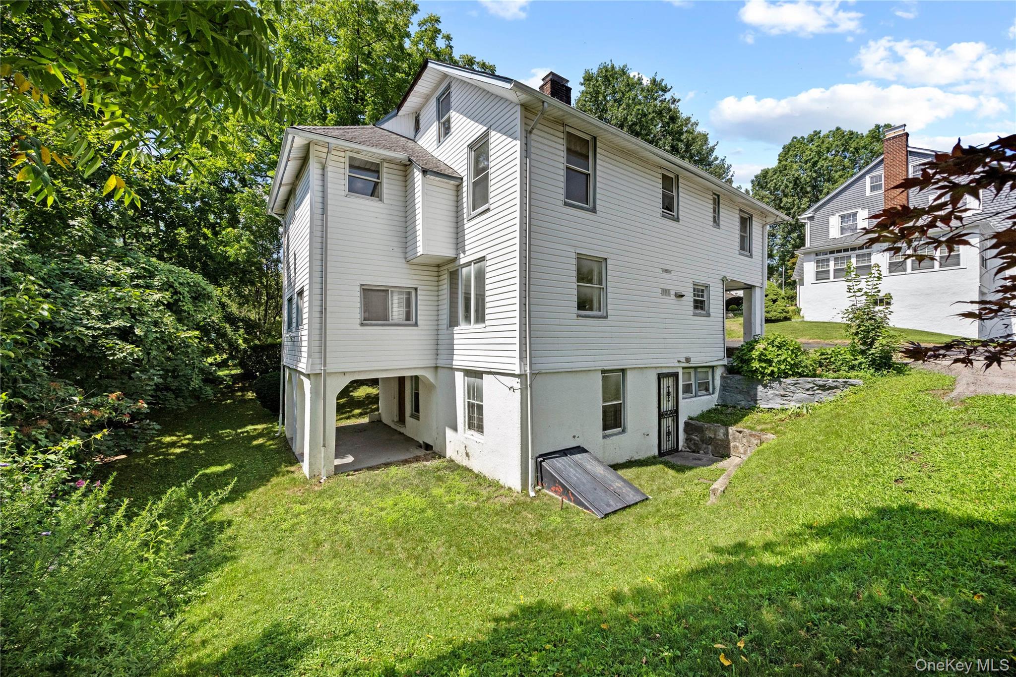 2nd image of 17 Midland Ave, White Plains, NY 10606 | MLS# 1013277