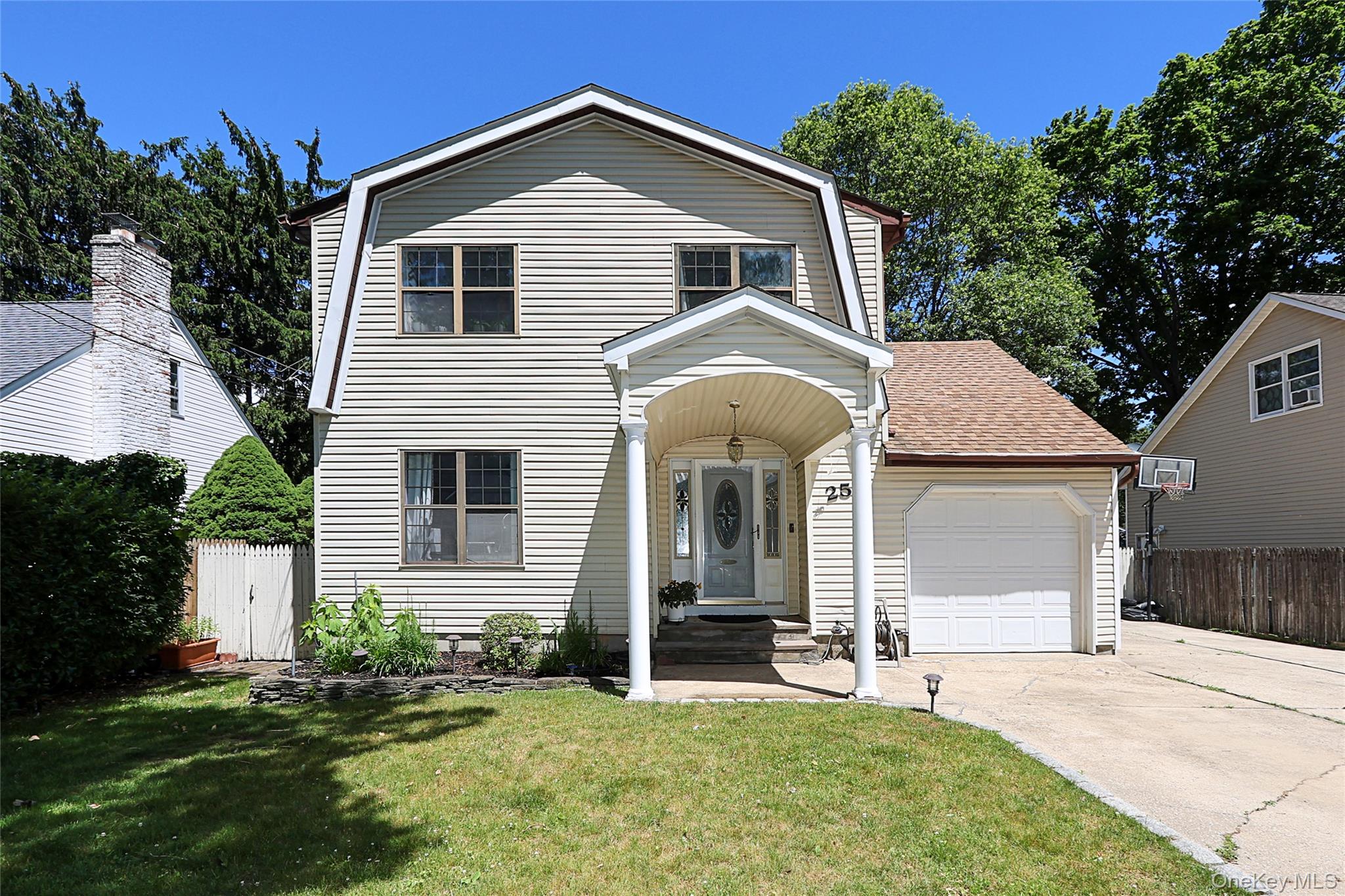 2nd image of 25a Reynolds St, Huntington, NY 11746 | MLS# 1013462