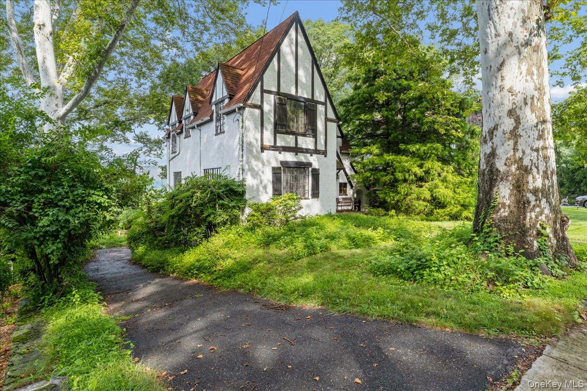 1st image of 43 Pinecrest Pkwy, Greenburgh, NY 10706 | MLS# 1013607