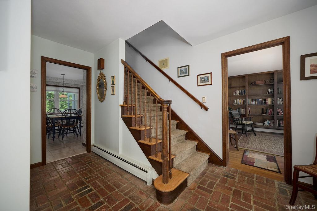 5th image of 10 Stoutenburgh Dr, Hyde Park, NY 12538 | MLS# 1014045