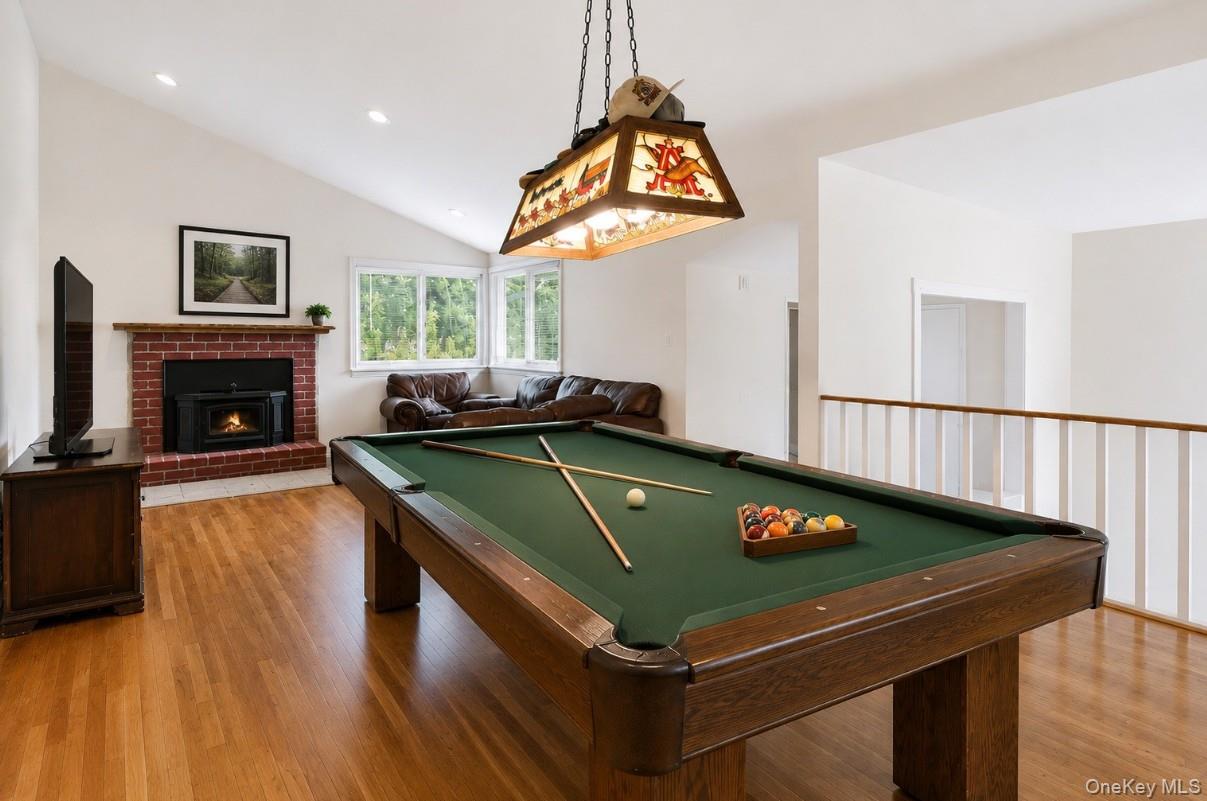 Homes for sale in Huntington, NY | 1020 Commack Rd, Huntington, NY 11746 | MLS# 1014206