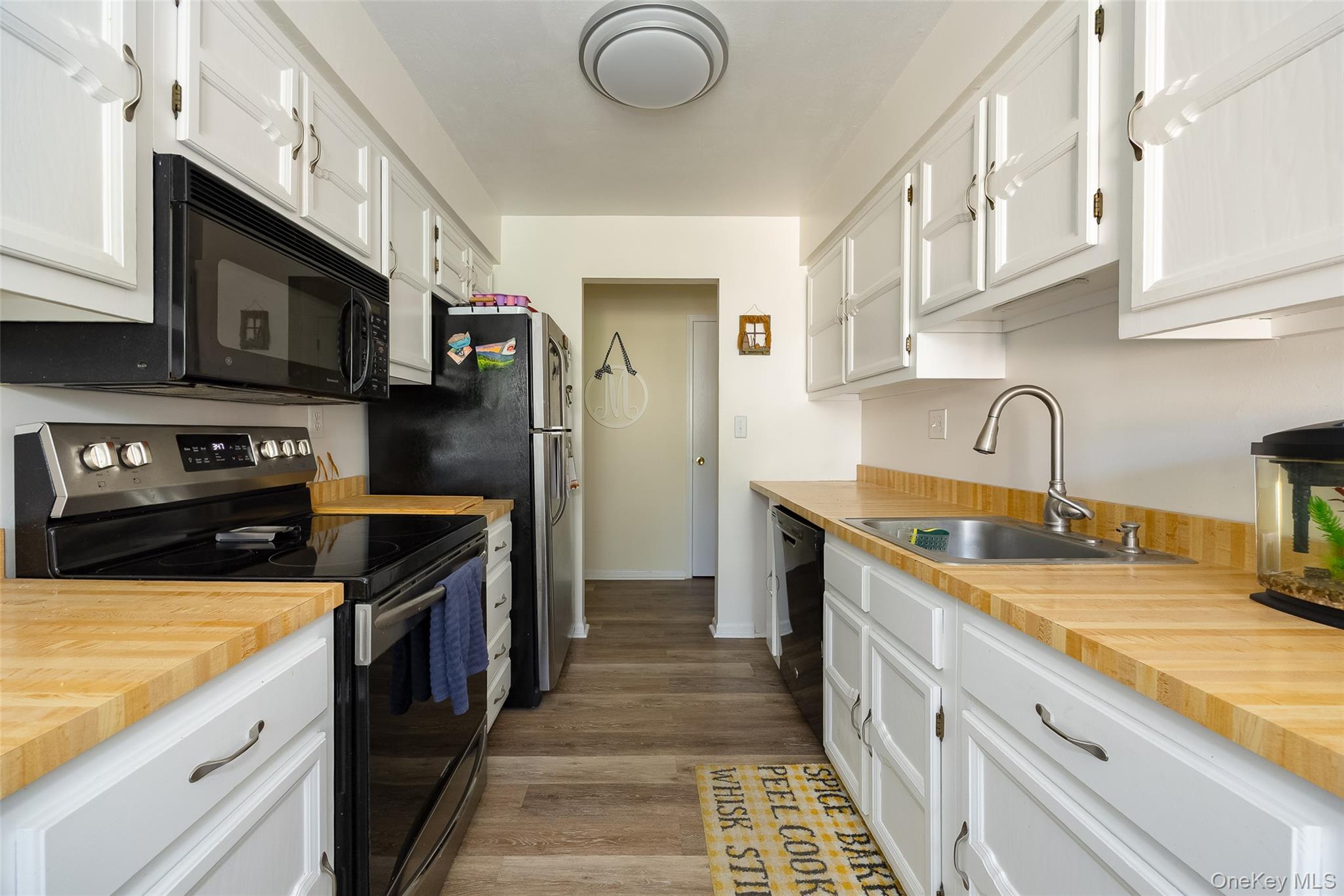 2nd image of 8 Foxwood Dr #8, Mount Pleasant, NY 10570 | MLS# 1014284