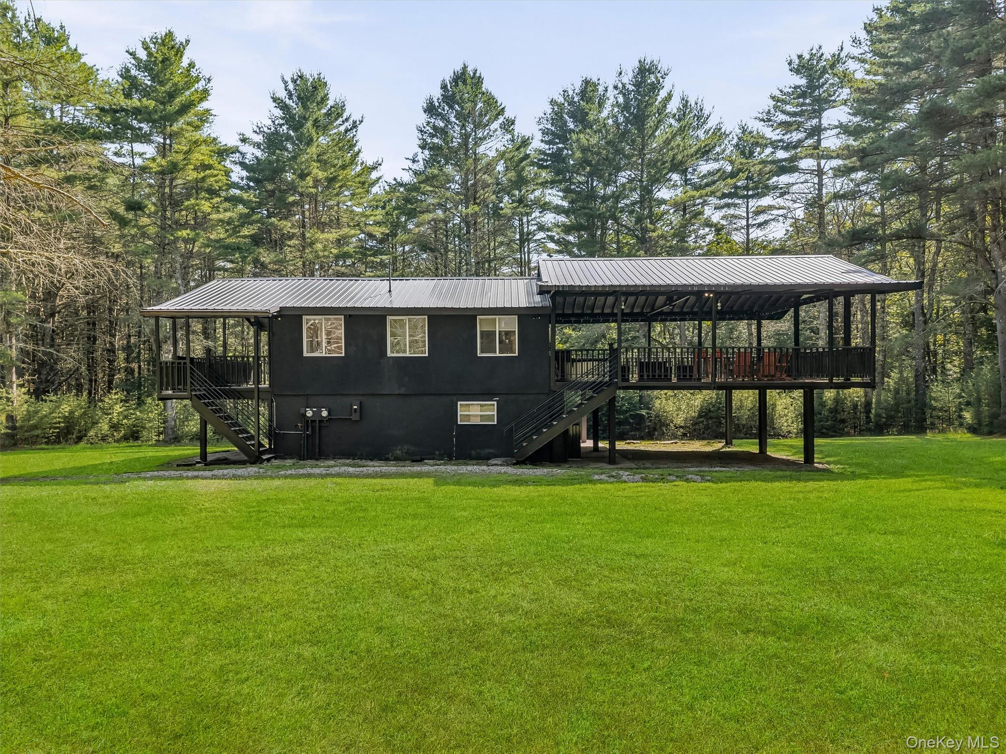 Homes for sale in Tusten, NY | 165 Dexheimer Rd, Tusten, NY 12764 | MLS# 1014466