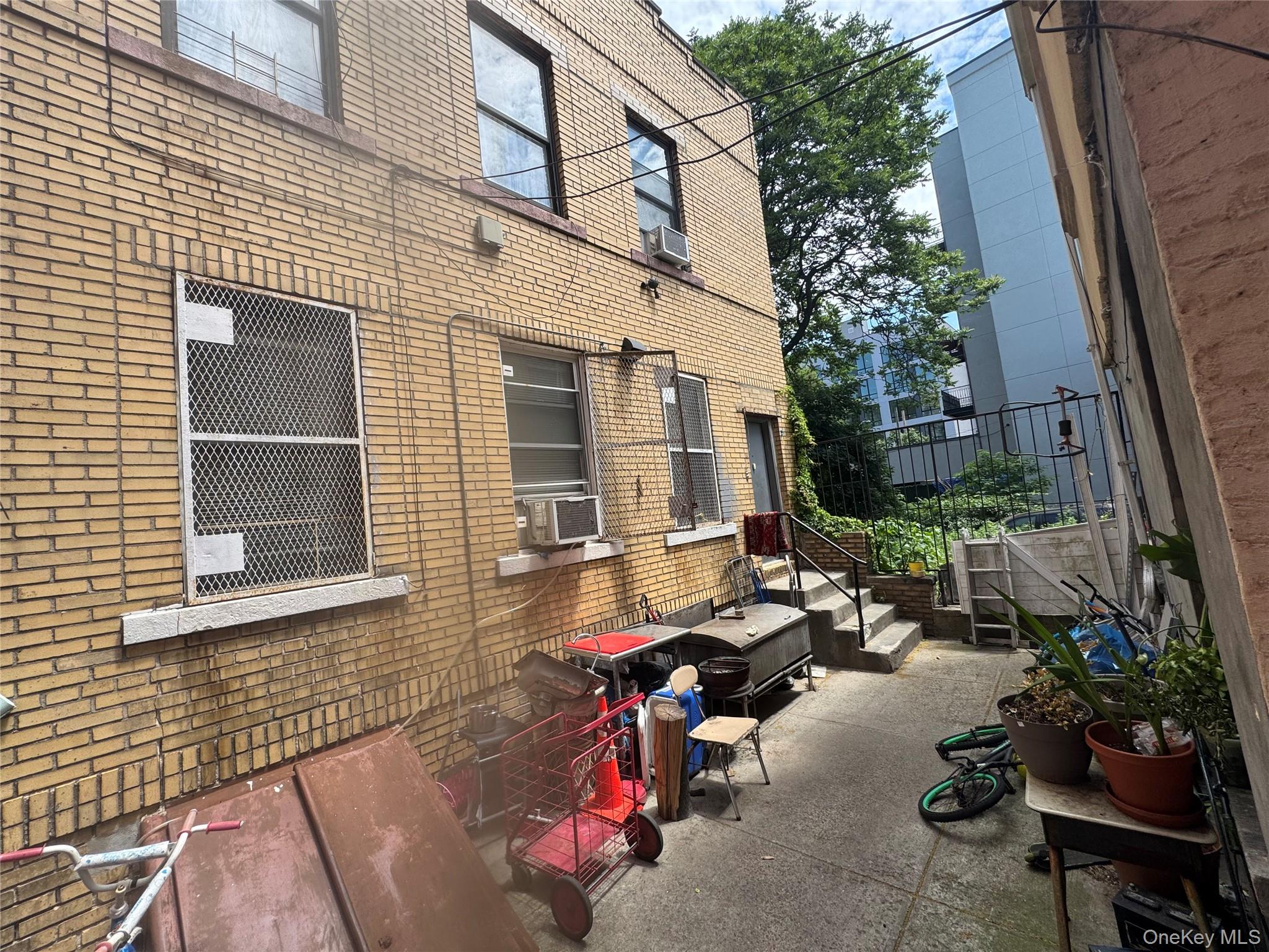 4th image of 431 Lincoln Rd, New York, NY 11225 | MLS# 1014624