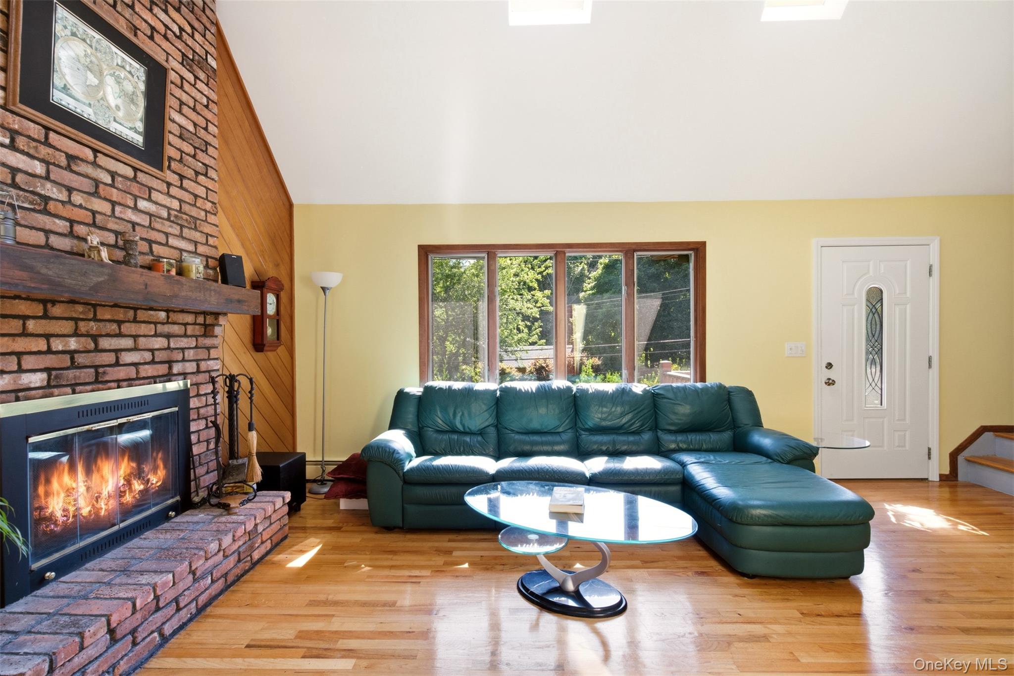 4th image of 29 Vineyard Rd, Huntington, NY 11743 | MLS# 1014899