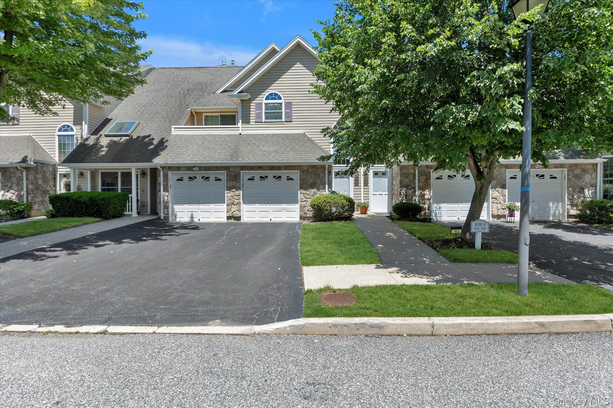 Homes for sale in Huntington, NY | 160 Christine Dr, Huntington, NY 11746 | MLS# 1015034