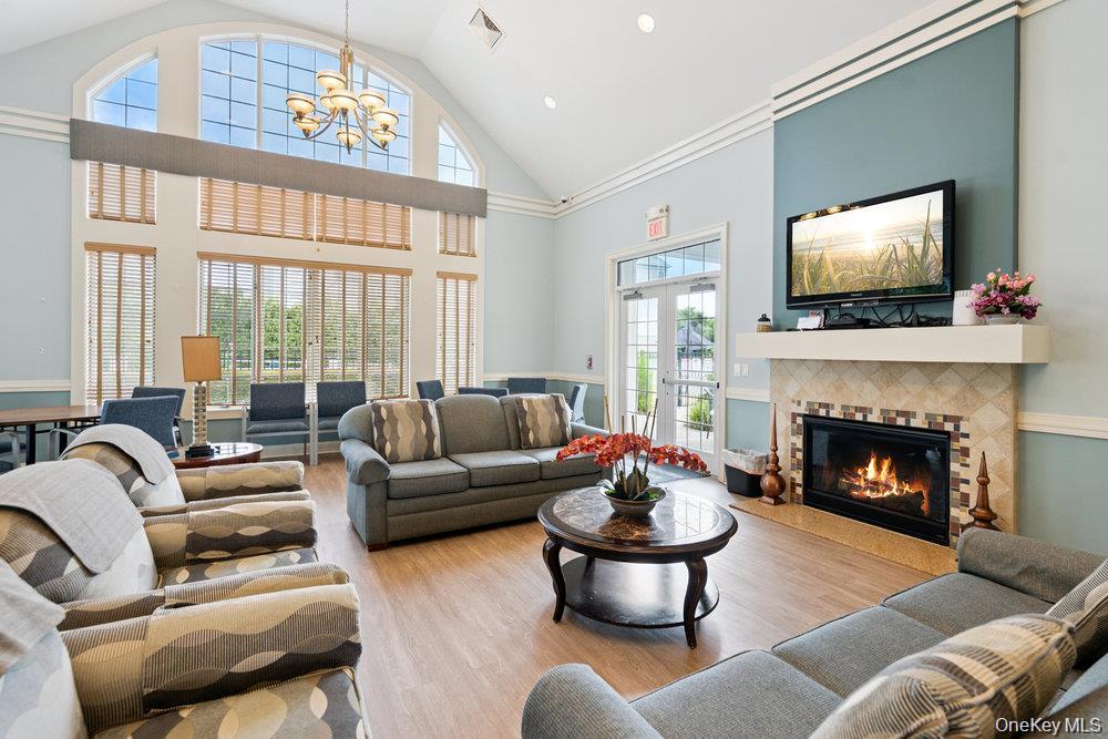 2nd image of 1525 Finch Ln, Islip, NY 11722