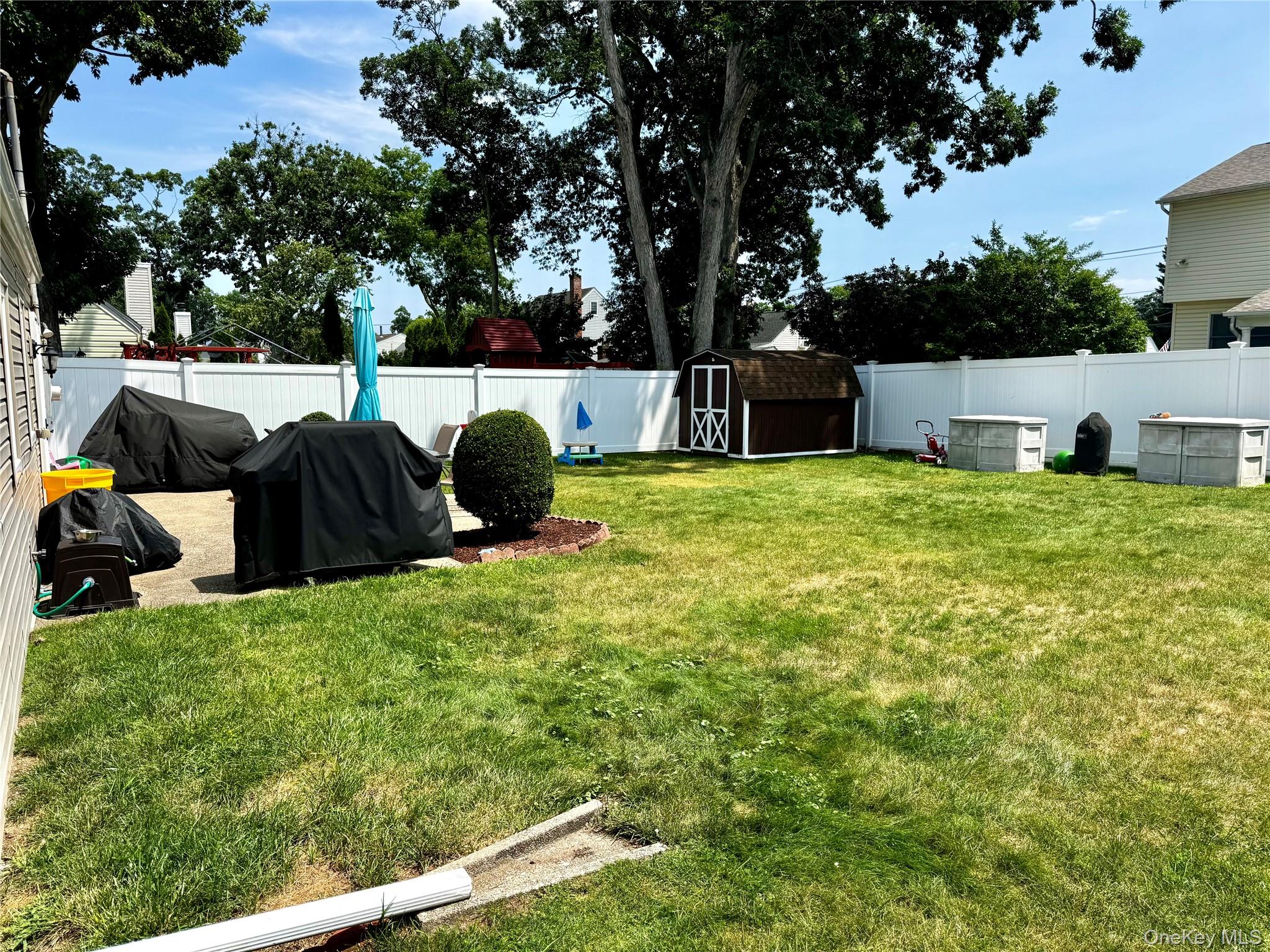 16th image of 114 Boston Ave, Oyster Bay, NY 11758 | MLS# 1015225