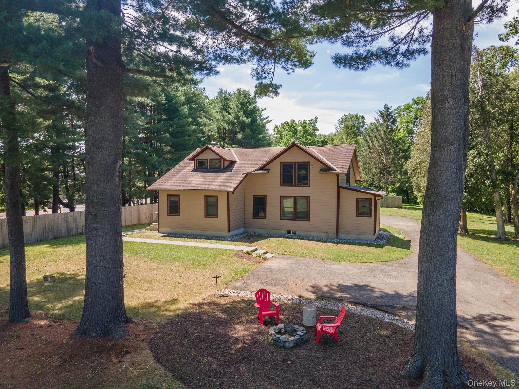 1st image of 11 Kessler Dr, Hyde Park, NY 12538 | MLS# 1015335