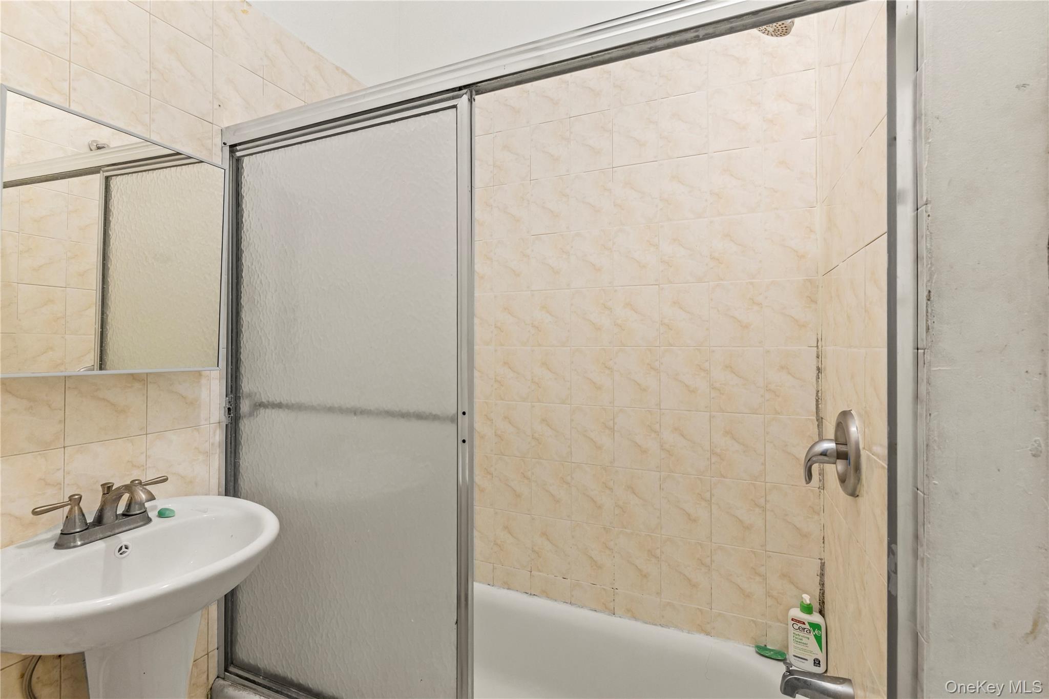 19th image of 695 Park Pl, Brooklyn, NY 11216 | MLS# 1015388