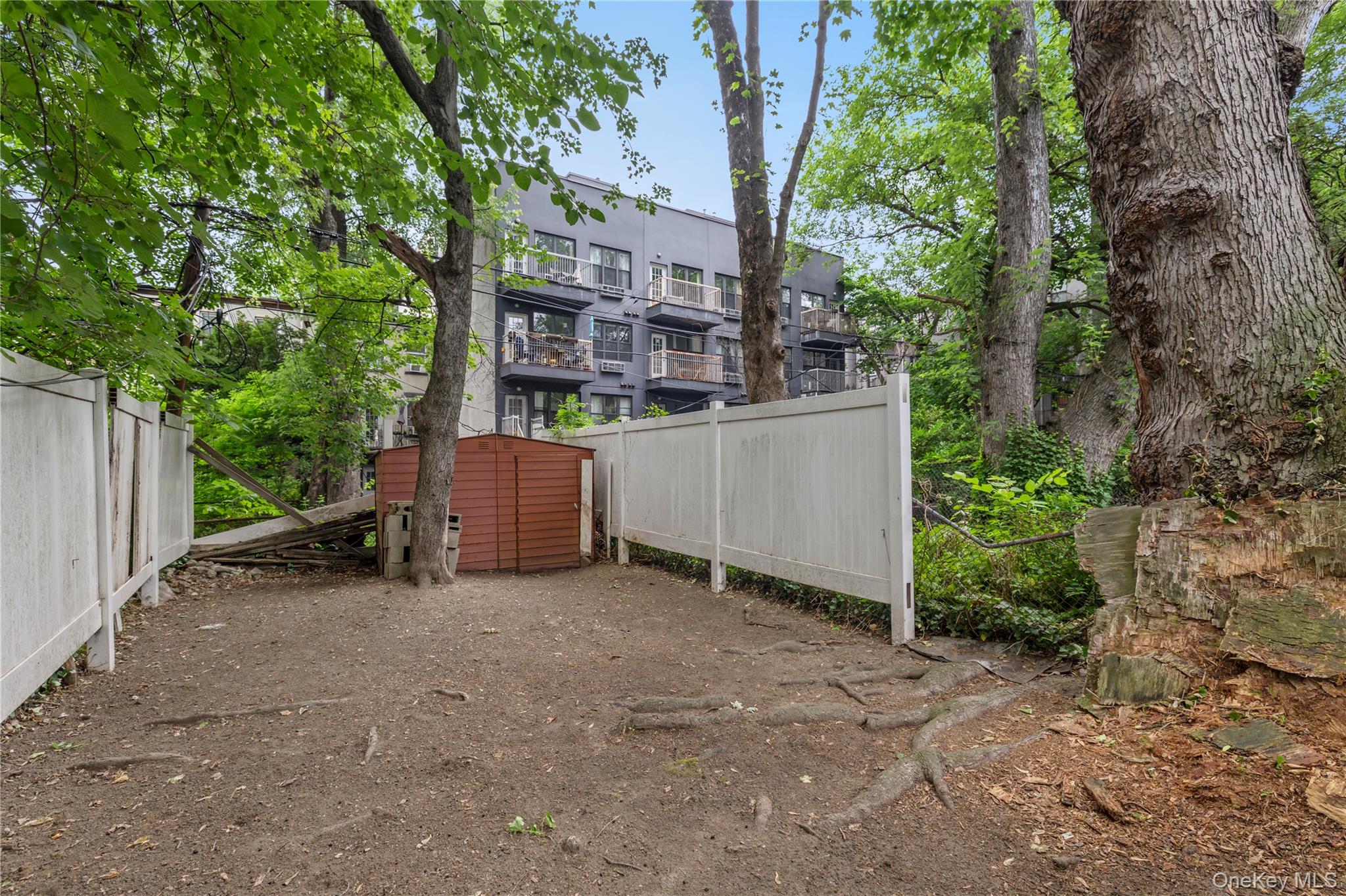3rd image of 695 Park Pl, Brooklyn, NY 11216 | MLS# 1015388