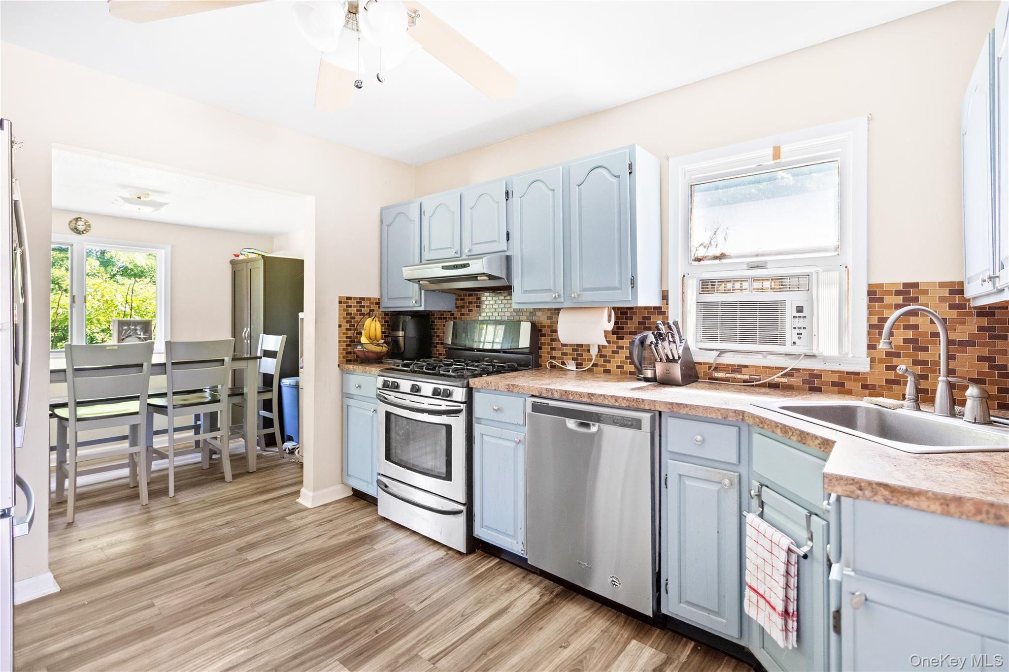 4th image of 155 27Th St, Copiague, NY 11726 | MLS# 1015520