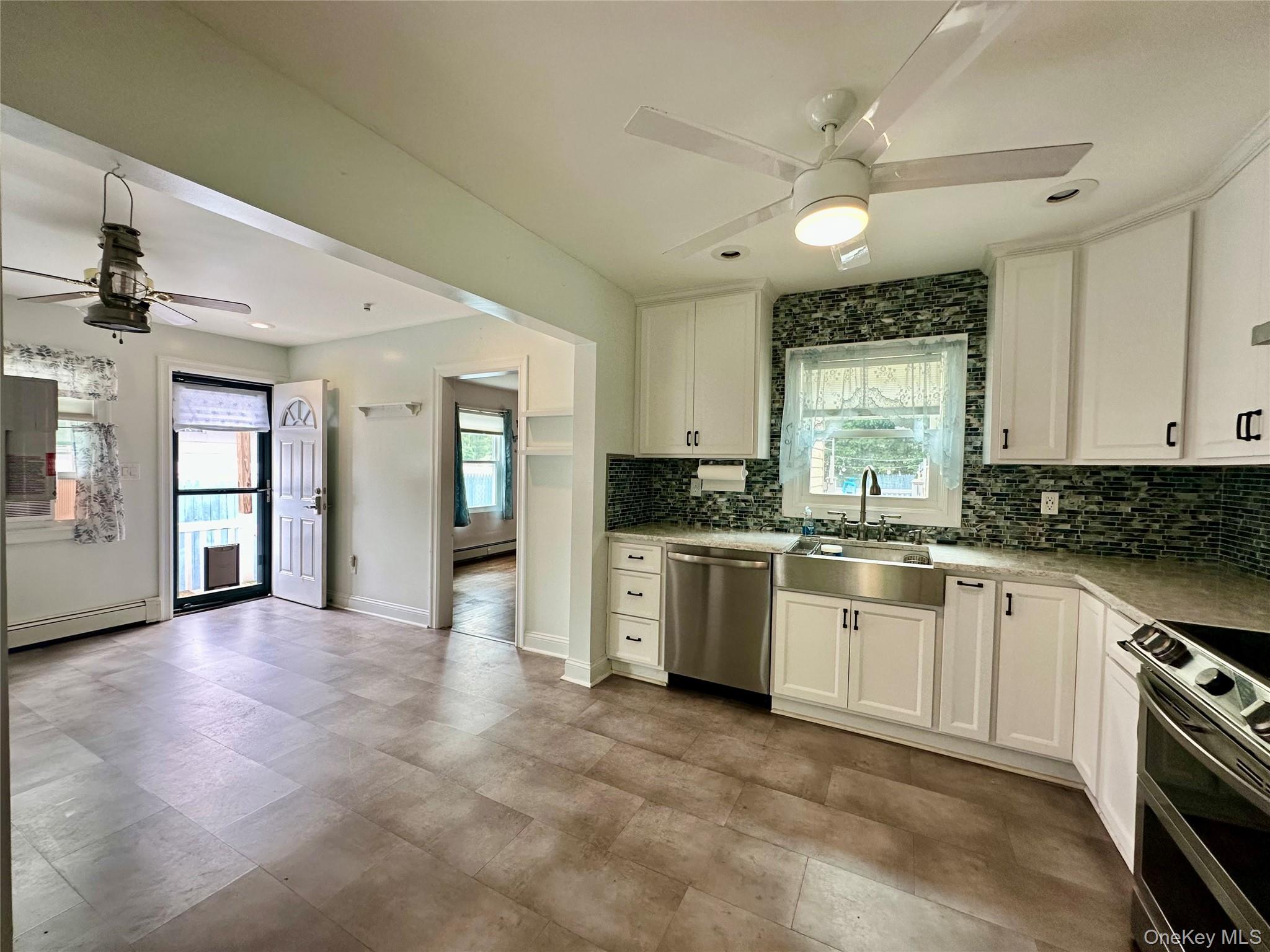 5th image of 30 Robinwood St, Brookhaven, NY 11950 | MLS# 1015648