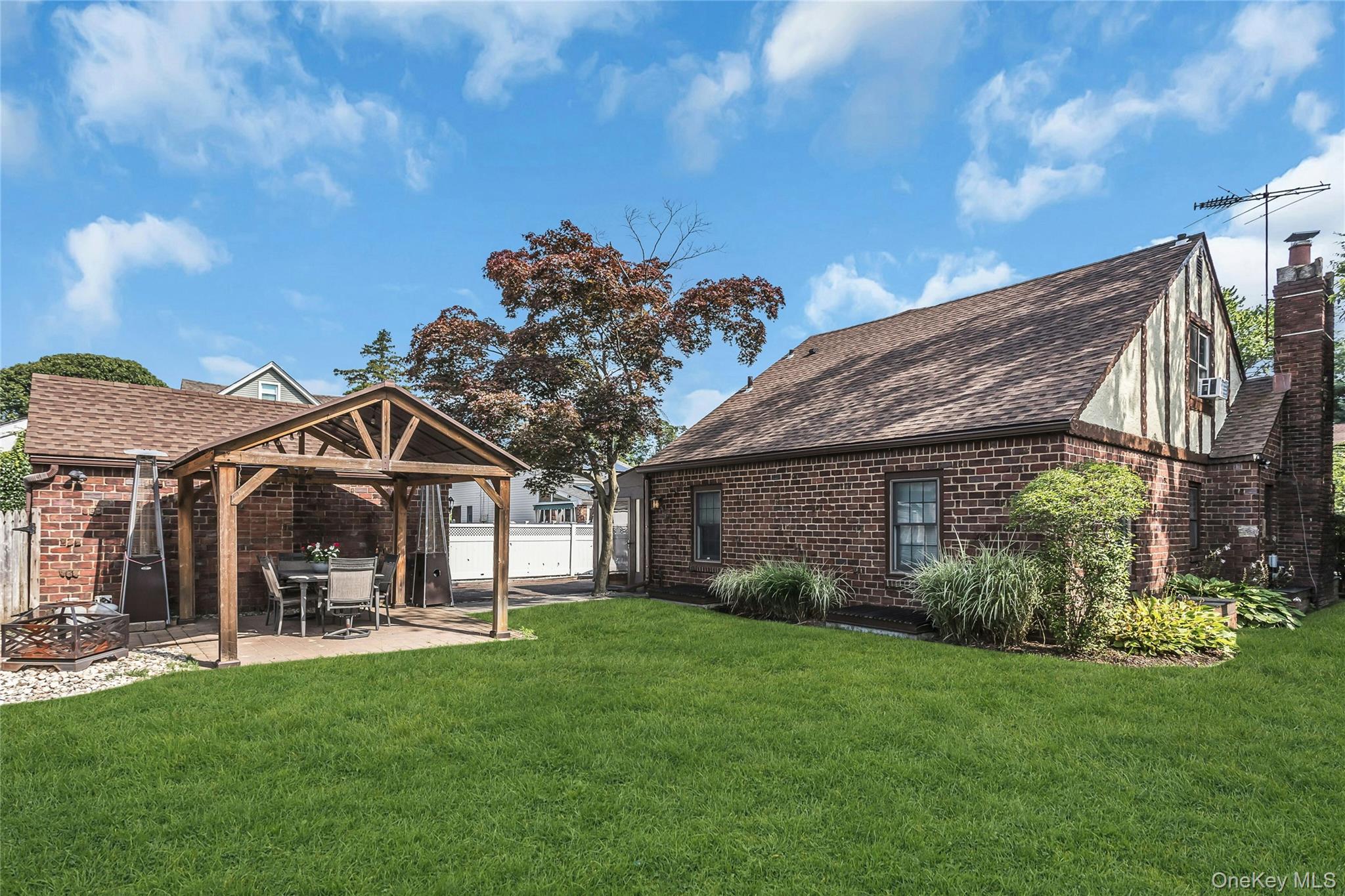 30th image of 20 Voorhees Pl, Hempstead, NY 11565 | MLS# 1015692