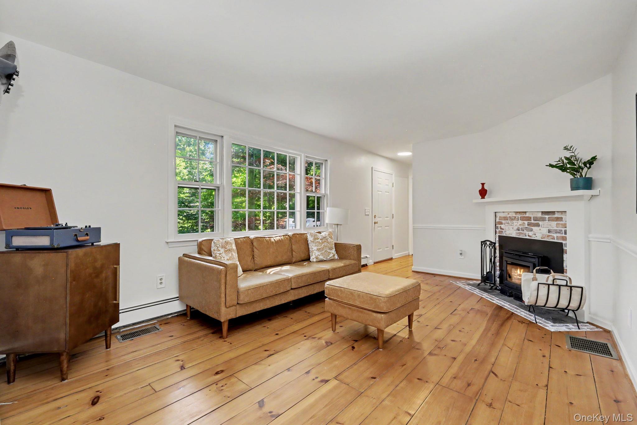 4th image of 15 Westchester Ave, Pound Ridge, NY 10576 | MLS# 1015698