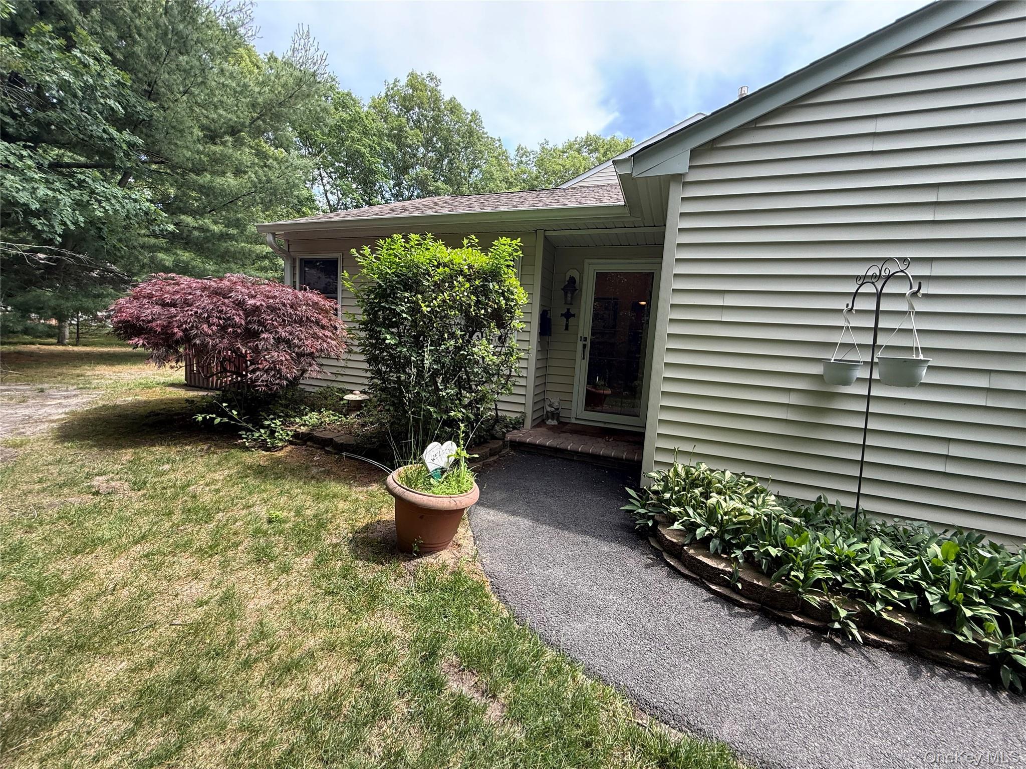 Homes for sale in Brookhaven, NY | 64 Cobbleridge Ln, Brookhaven, NY 11949 | MLS# 1015833