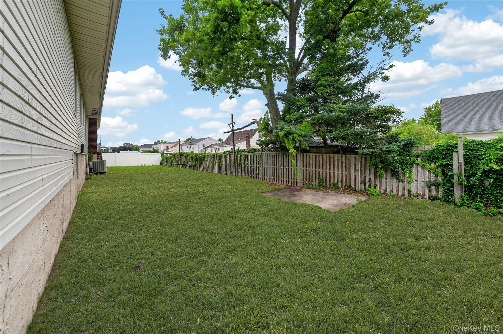 24th image of 3402 Elliott Blvd, Hempstead, NY 11572 | MLS# 1016452
