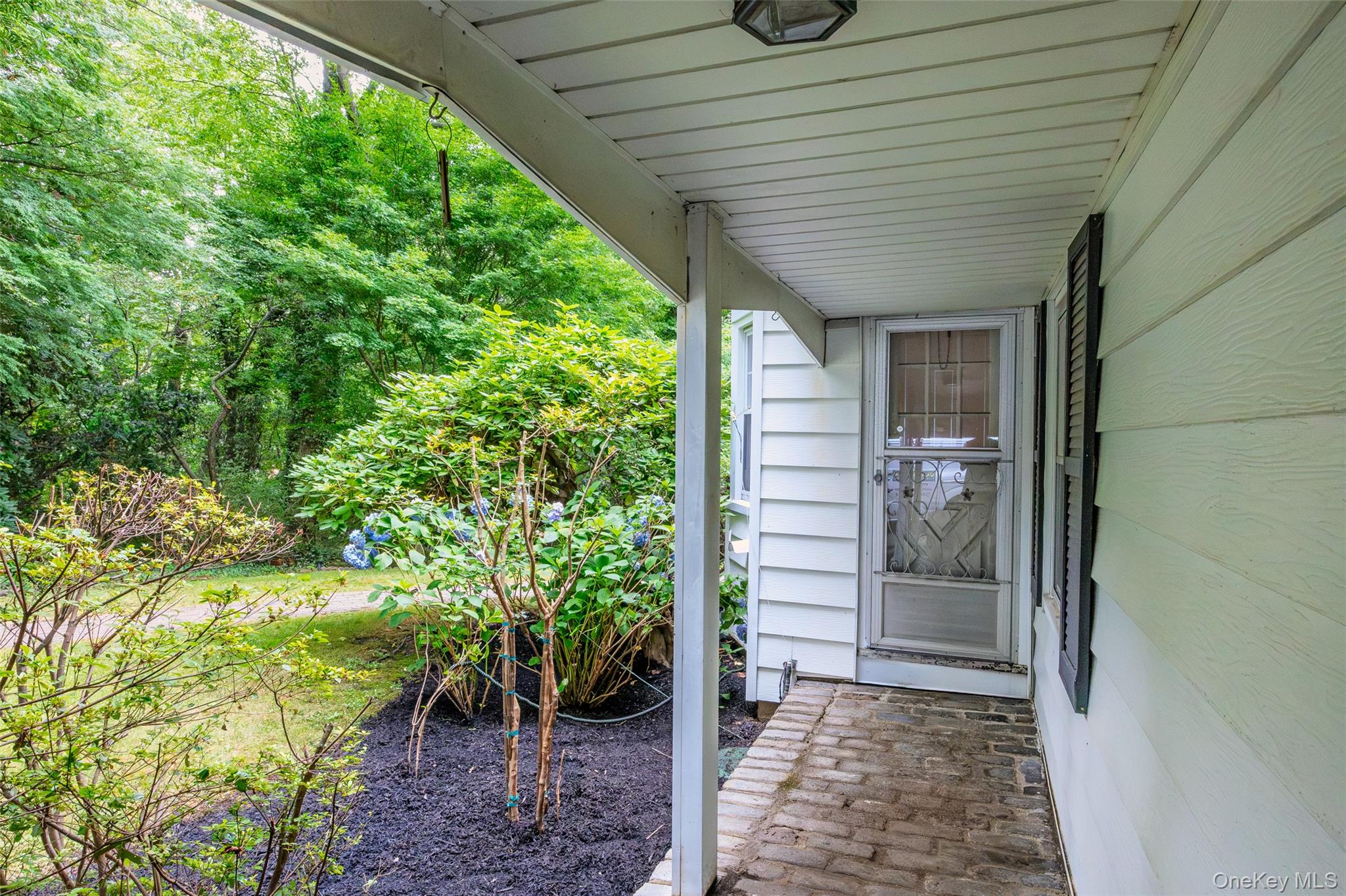 2nd image of 25 Sugar Toms Rdg, Oyster Bay, NY 11732 | MLS# 1016781