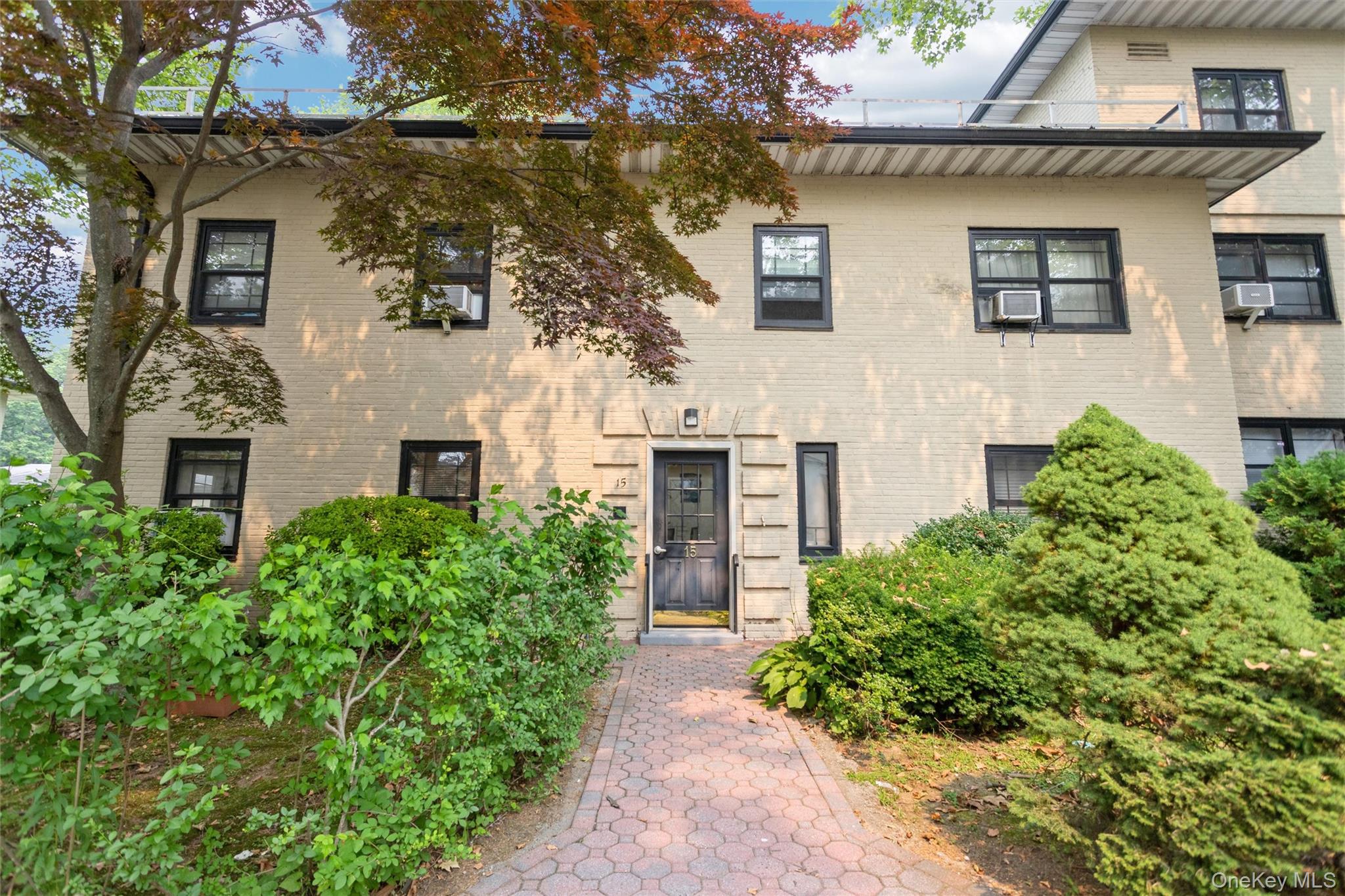 1st image of 15 Field End Ln #A-1 & A-21, Eastchester, NY 10709 | MLS# 1017436