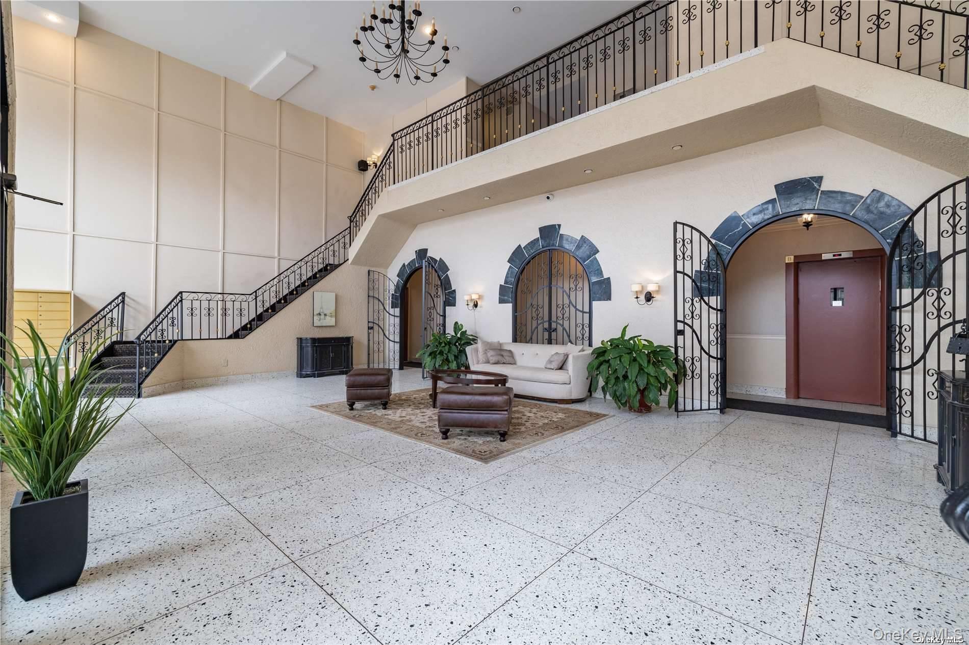 2nd image of 370 W Broadway, Long Beach, NY 11561