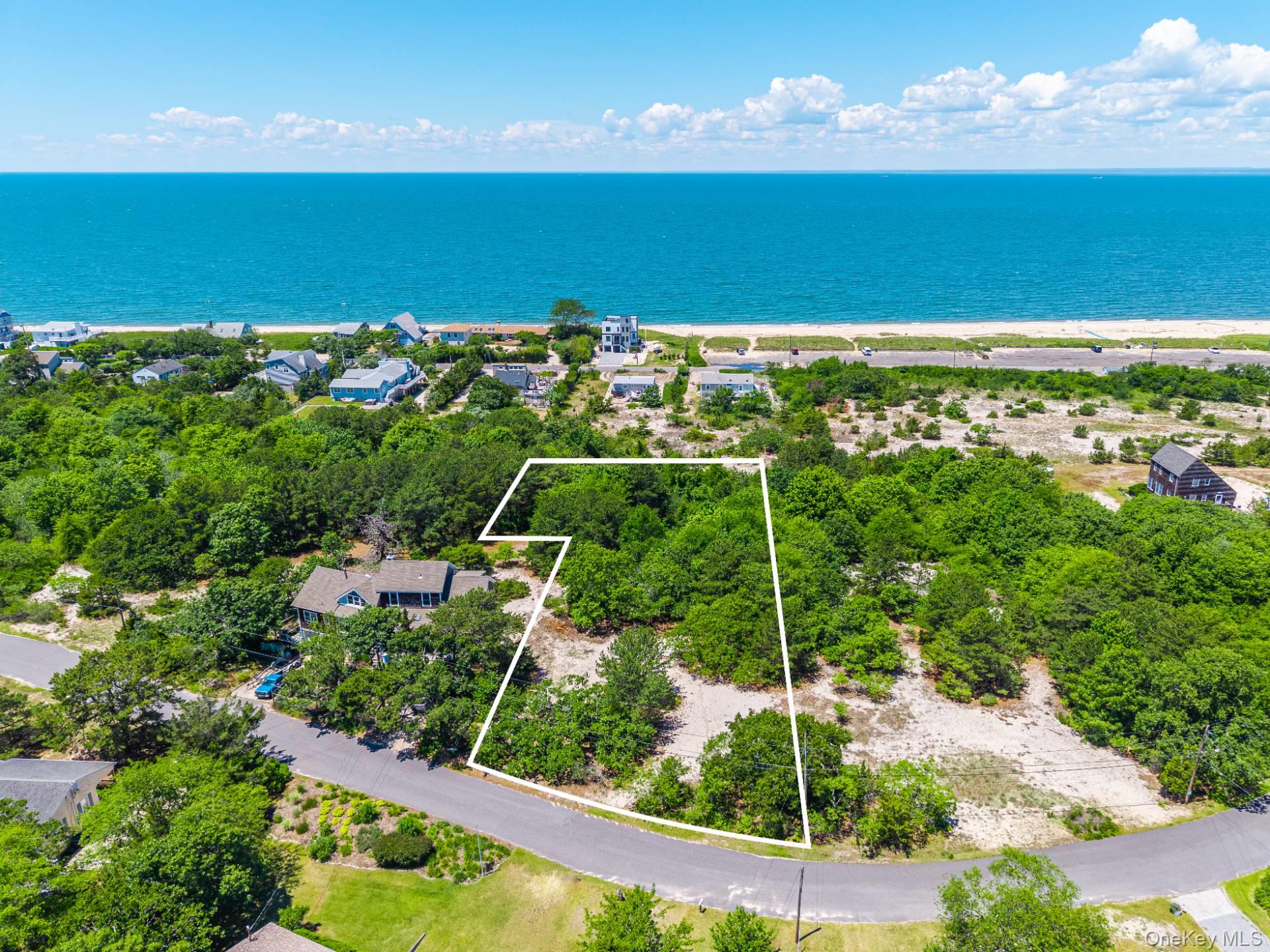 2nd image of 420 Lake Dr, Southold, NY 11971 | MLS# 1017614