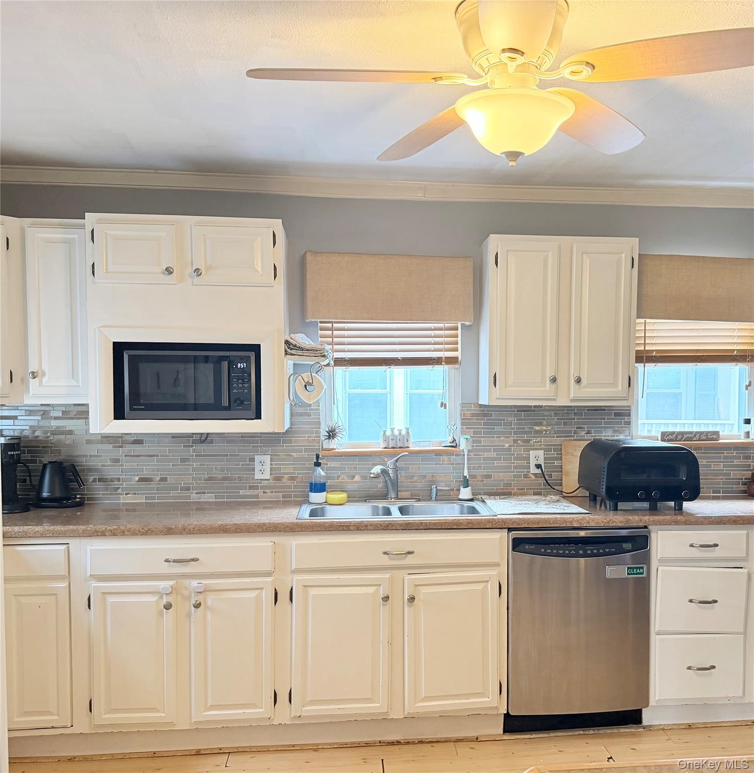 4th image of 18 Pleasant Ave, Walden, NY 12586 | MLS# 1017679