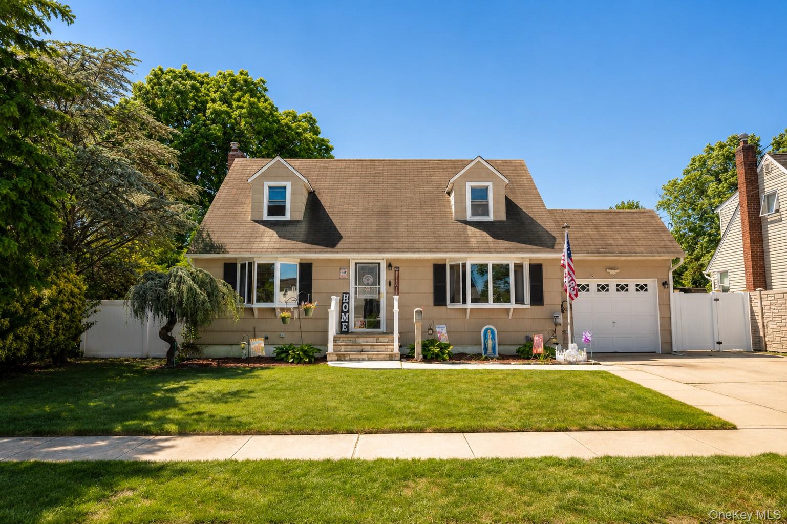 1st image of 210 Willard Ave, Oyster Bay, NY 11735 | MLS# 1017867