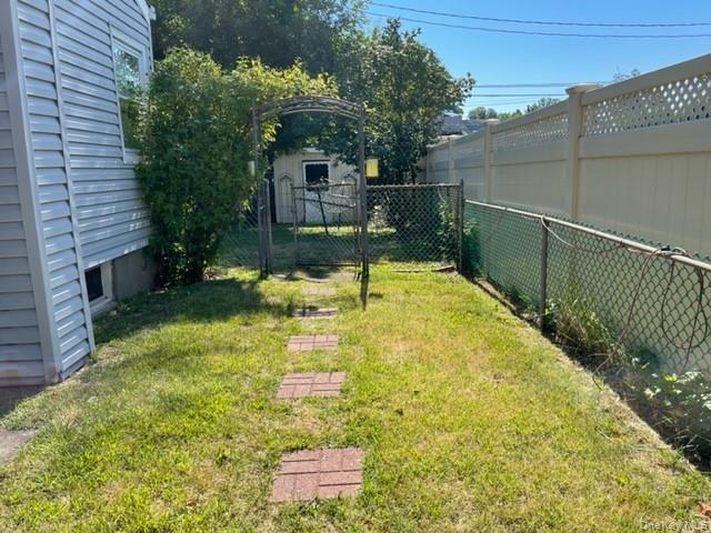 28th image of 8 Rochelle Ct, Stony Point, NY 10980 | MLS# 1017966