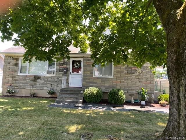 5th image of 8 Rochelle Ct, Stony Point, NY 10980 | MLS# 1017966