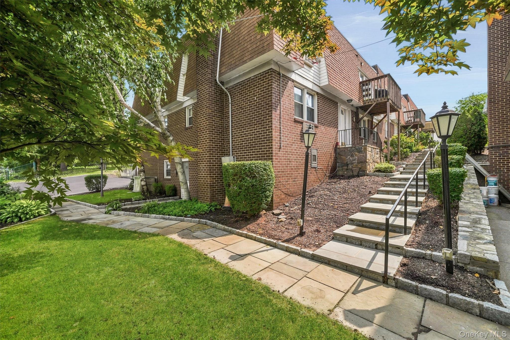 2nd image of 380 N Broadway #D14, Yonkers, NY 10701 | MLS# 1018115