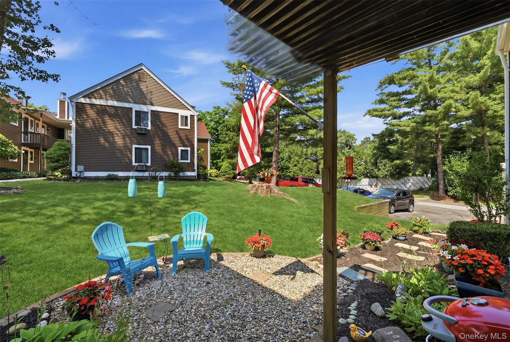 2nd image of 8 Heritage Dr, Monroe, NY 10926