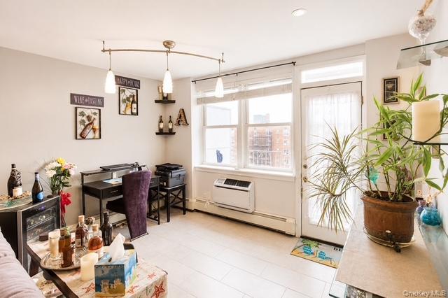 2nd image of 210 E Broadway, Long Beach, NY 11561