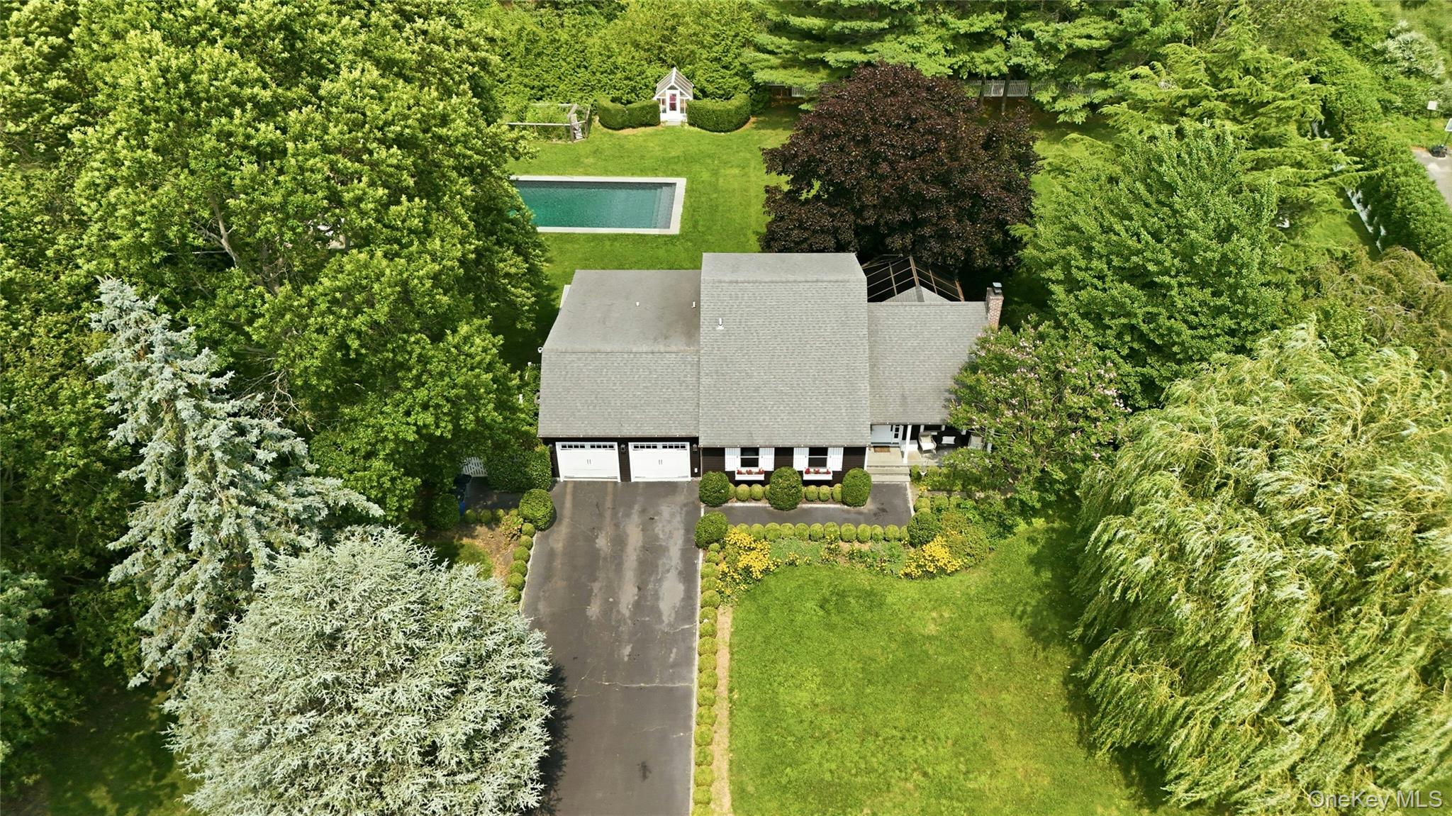 2nd image of 1850 Highland Rd, Southold, NY 11935 | MLS# 1018415