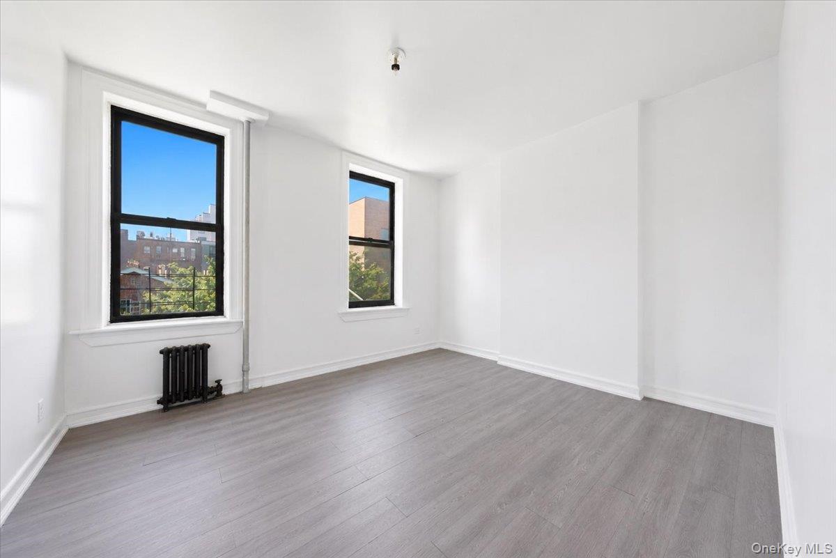 4th image of 425 E 153rd St, New York, NY 10455