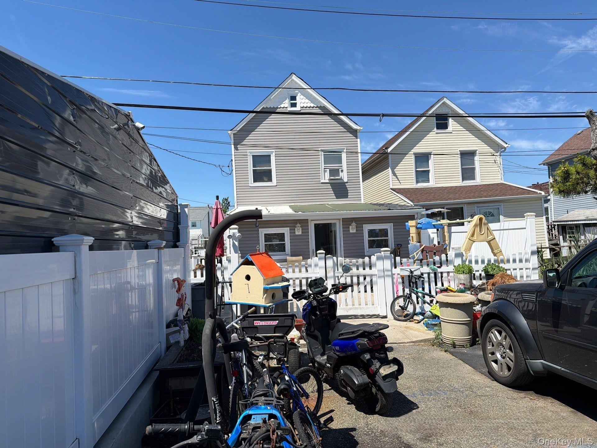 2nd image of 4 Bayview Ave, New York, NY 11414 | MLS# 1018539
