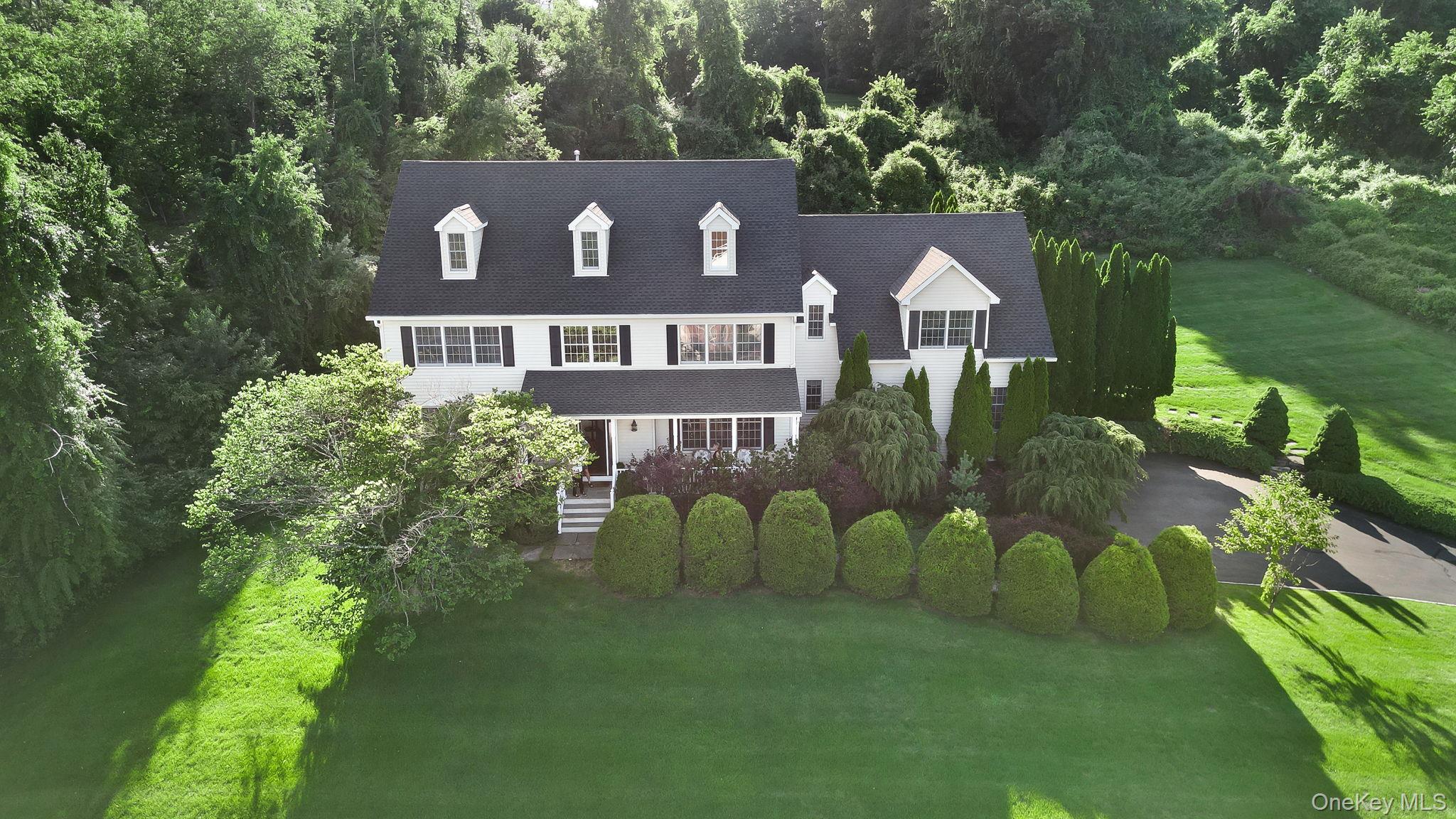 3rd image of 122 Duke Dr, Carmel, NY 10512 | MLS# 1018996