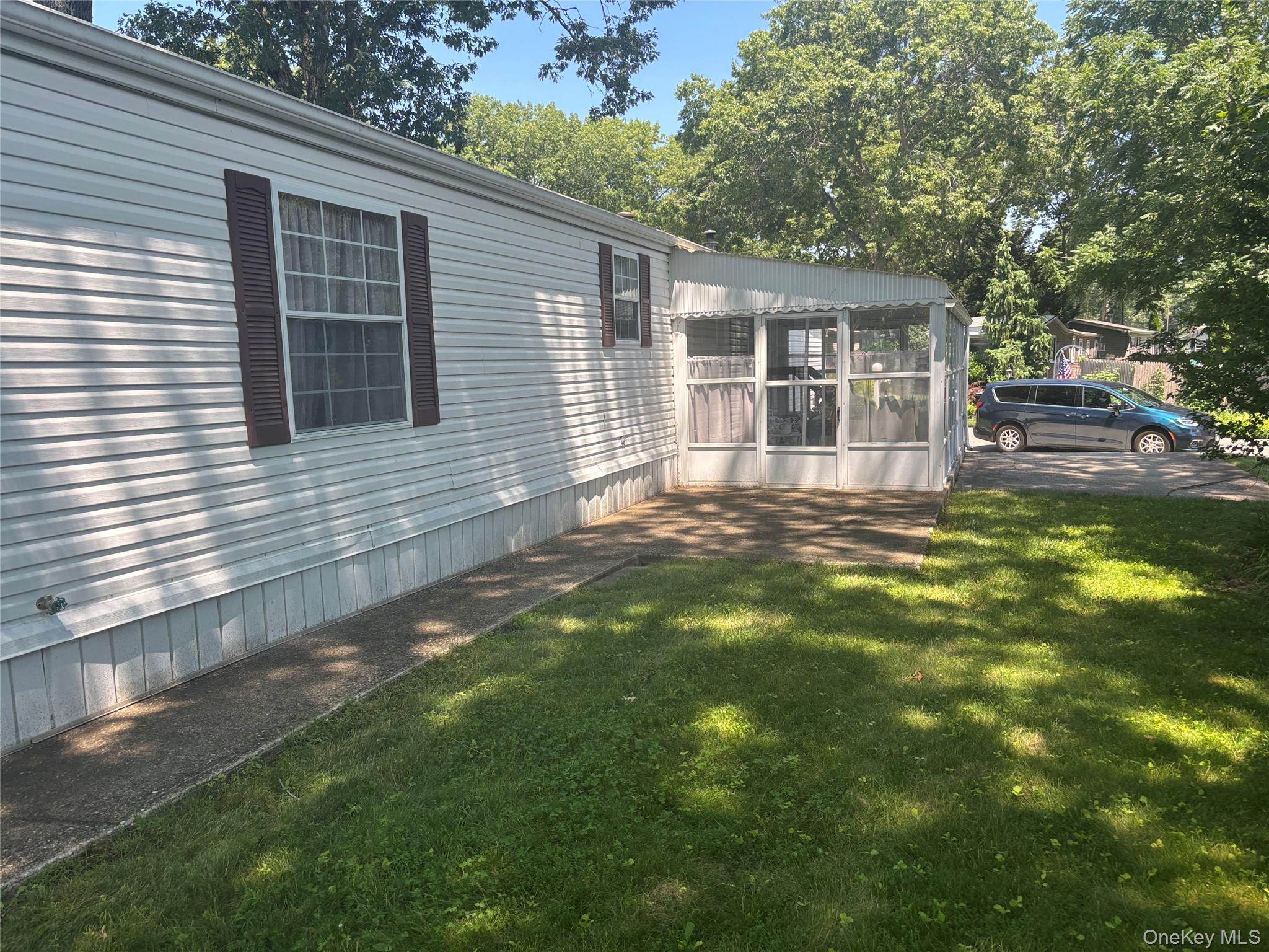 30th image of 1661 Old Country Rd #125, Riverhead, NY 11901 | MLS# 1019381