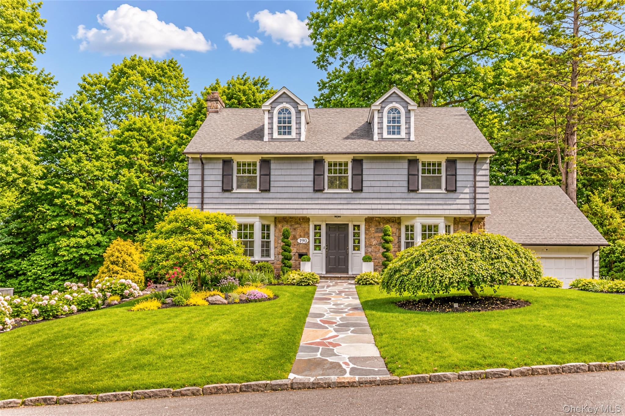 1st image of 190 Douglas Pl, Mount Vernon, NY 10552 | MLS# 1019544