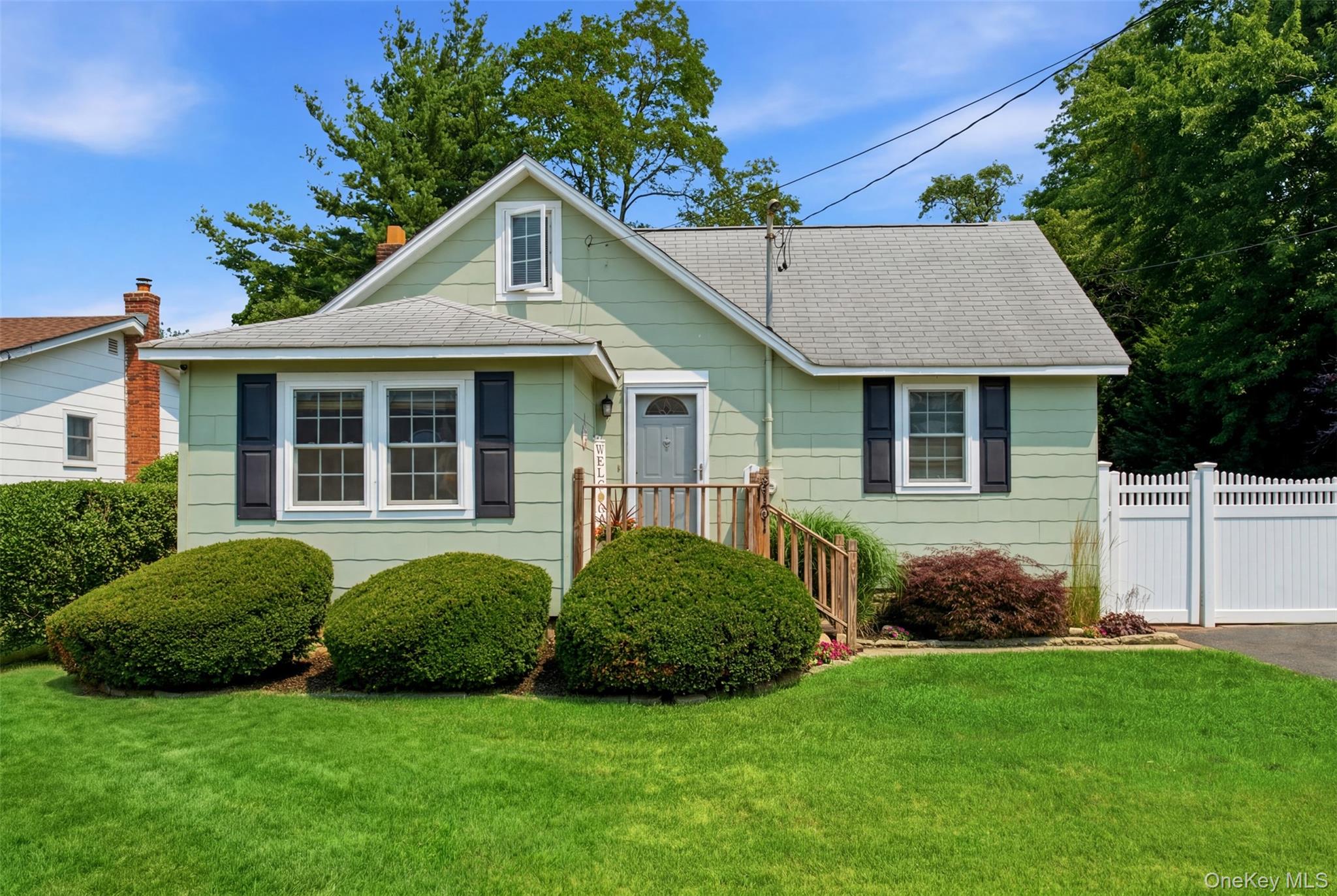 1st image of 131 Terrace Ave, West Babylon, NY 11704 | MLS# 1019614